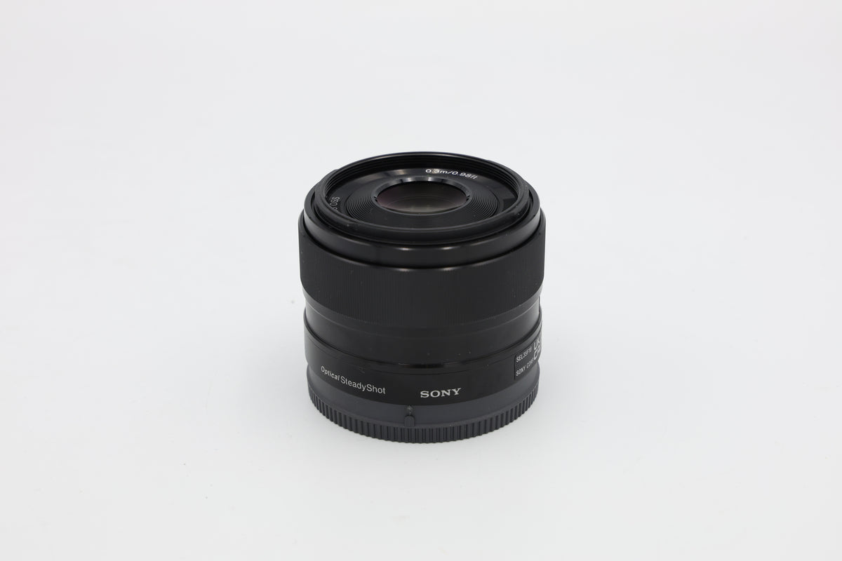 USED Sony E 35mm f/1.8 OSS (#2302302ACP)