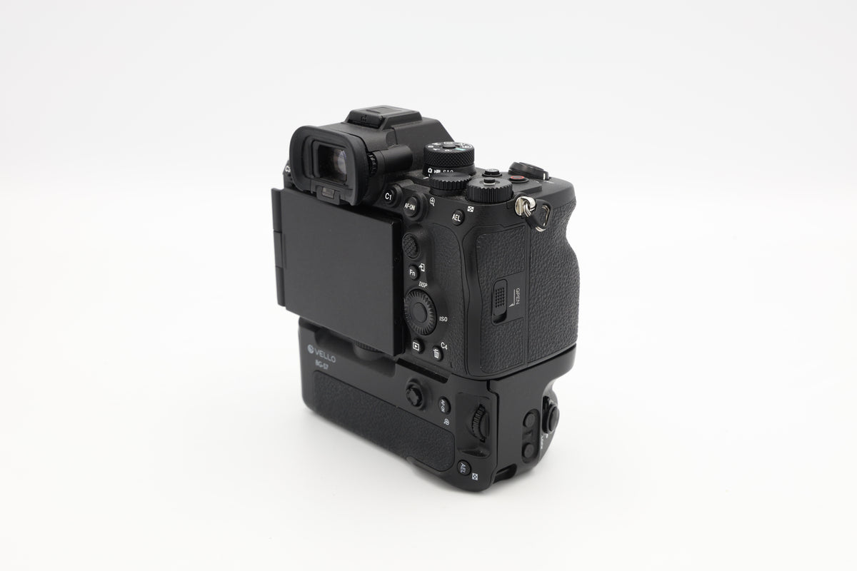 USED Sony A7R V Camera Body w/ Vello Battery Grip (#1360809ACP)