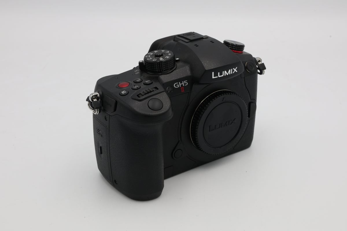 USED Panasonic Lumix DMC-GH5 II (WG2CA001633ACP)