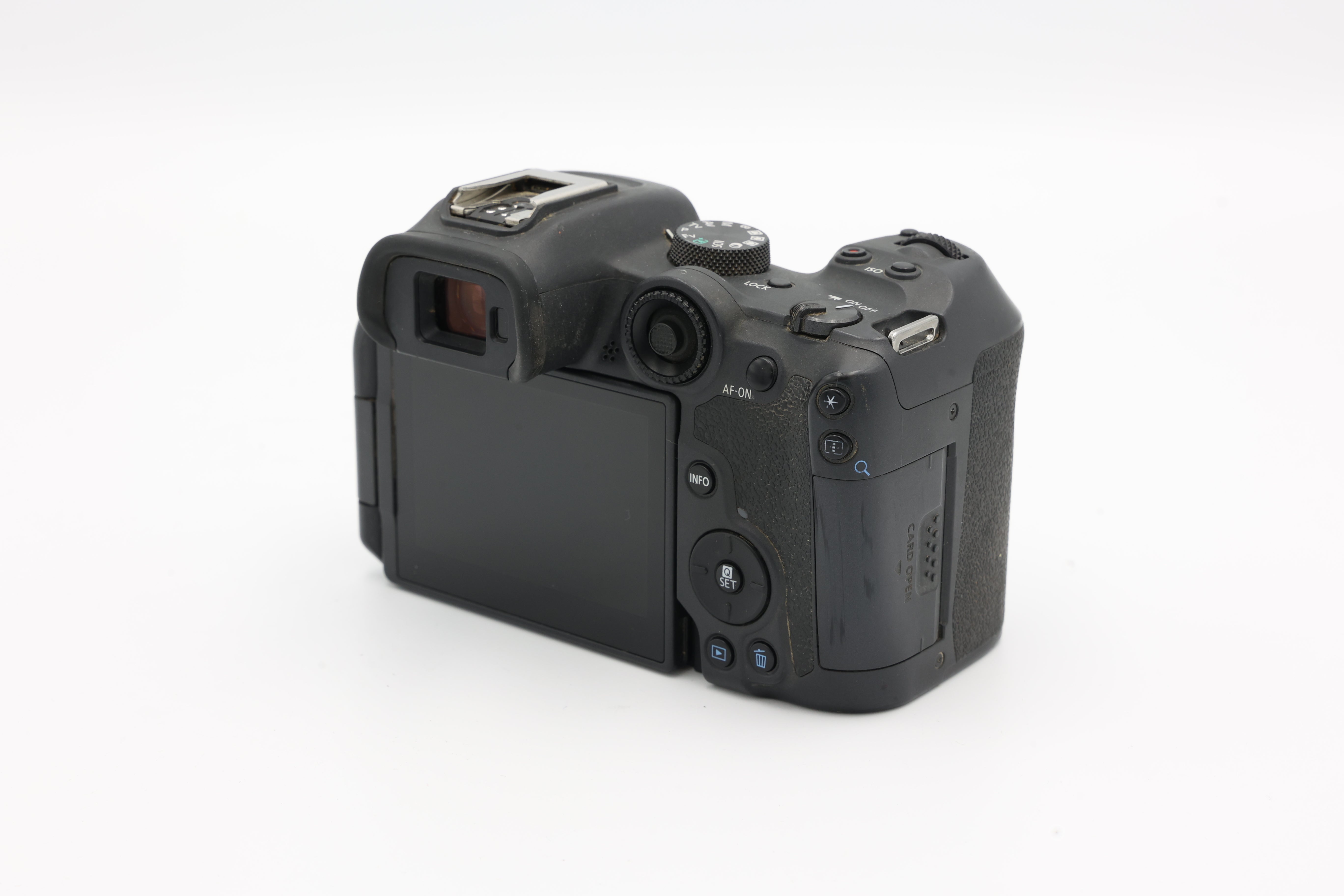 USED Canon R7 Body (062032001443ACP)