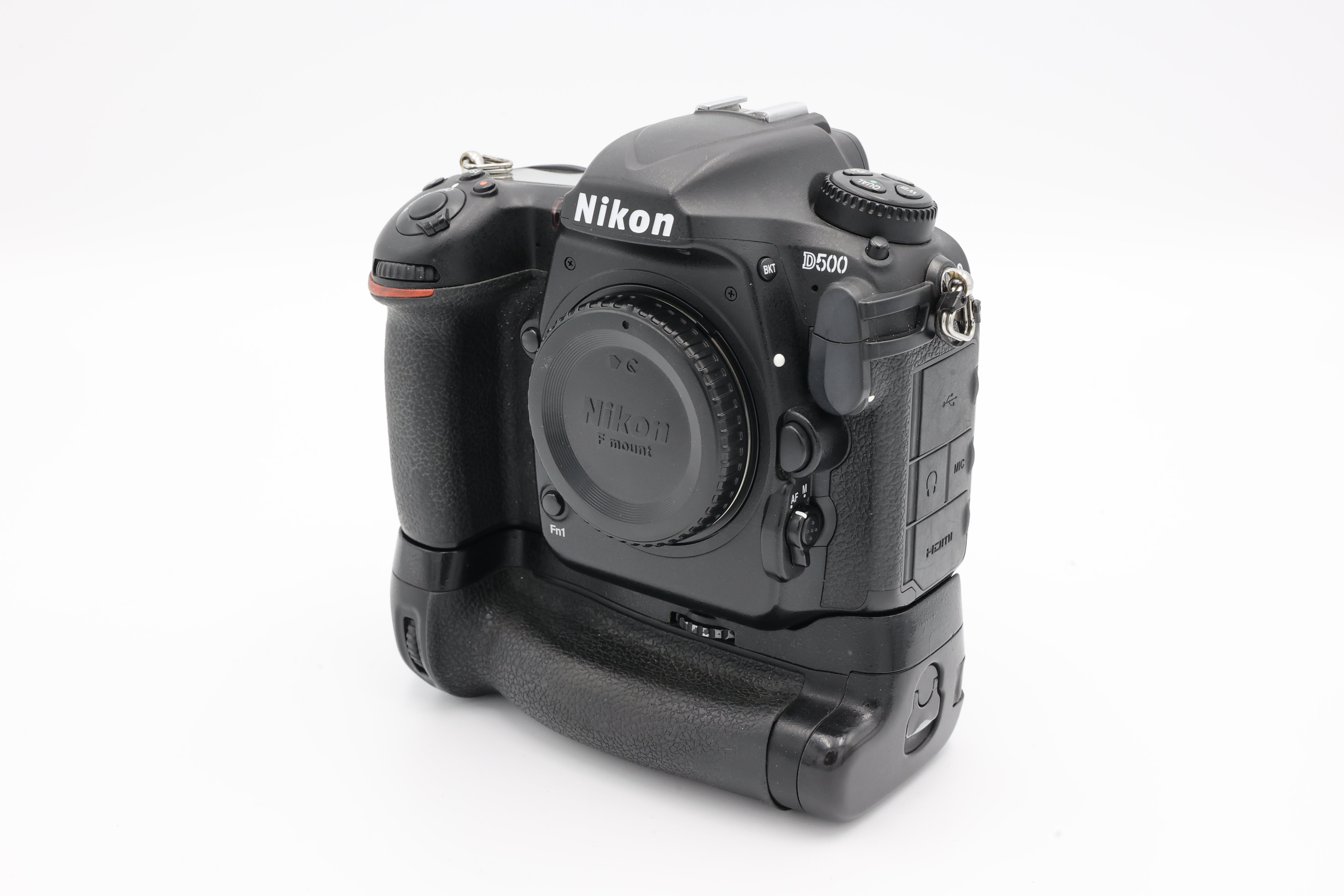 USED Nikon D500 Body w/Grip (3018014ACP)