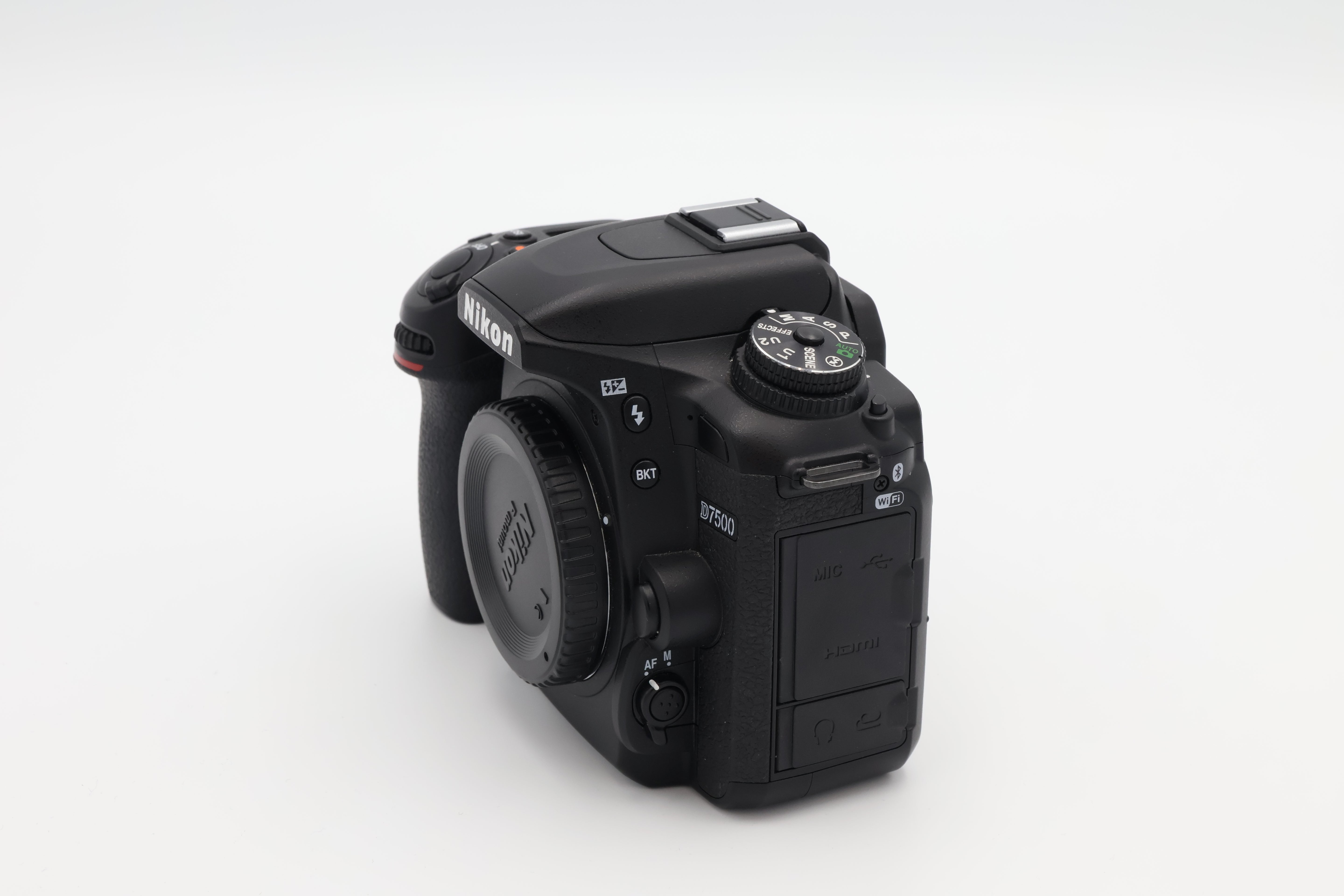 USED Nikon D7500 Camera Body (8222664ACP)