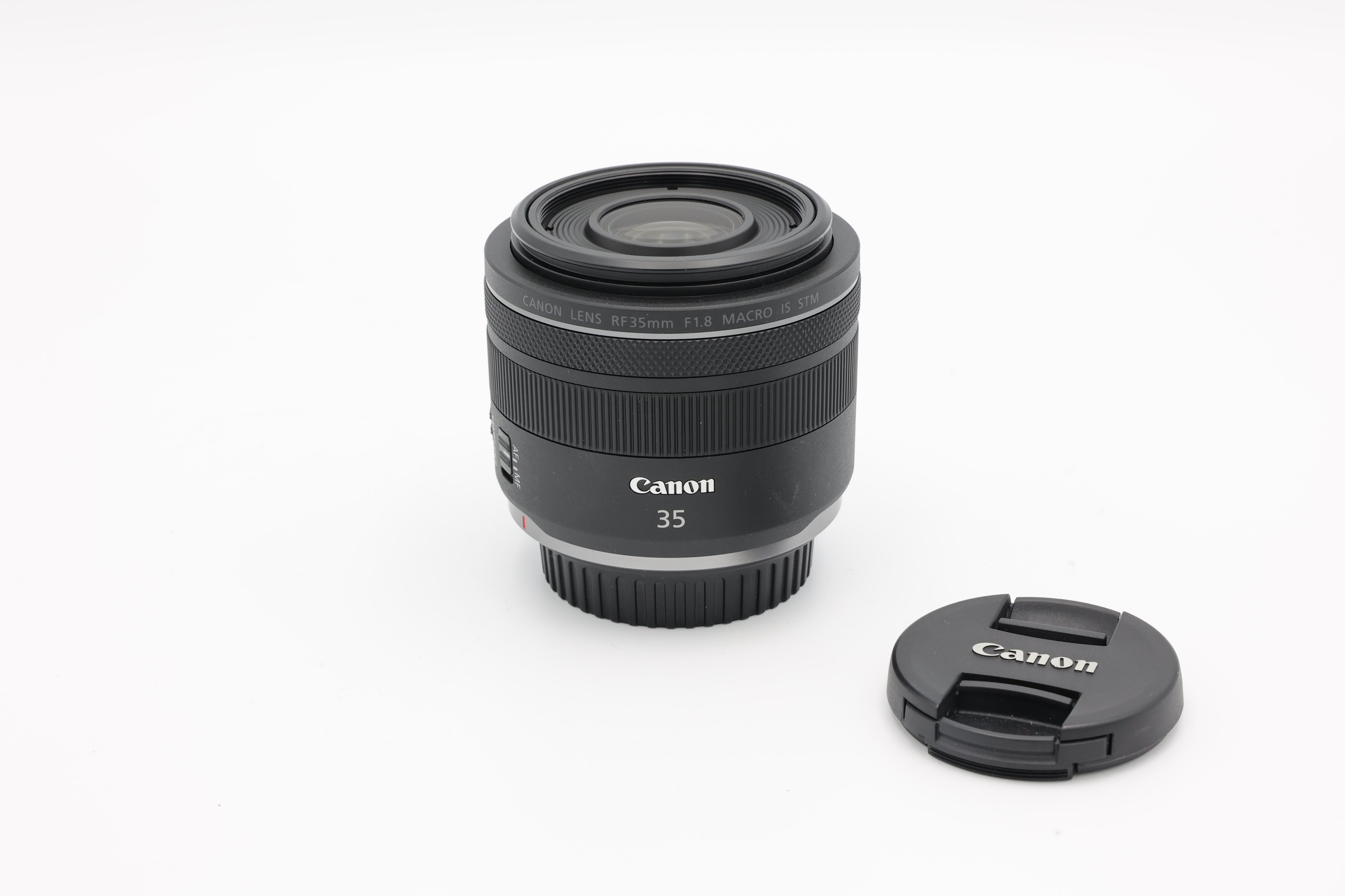 USED Canon RF 35mm f/1.8 (393002212ACP)