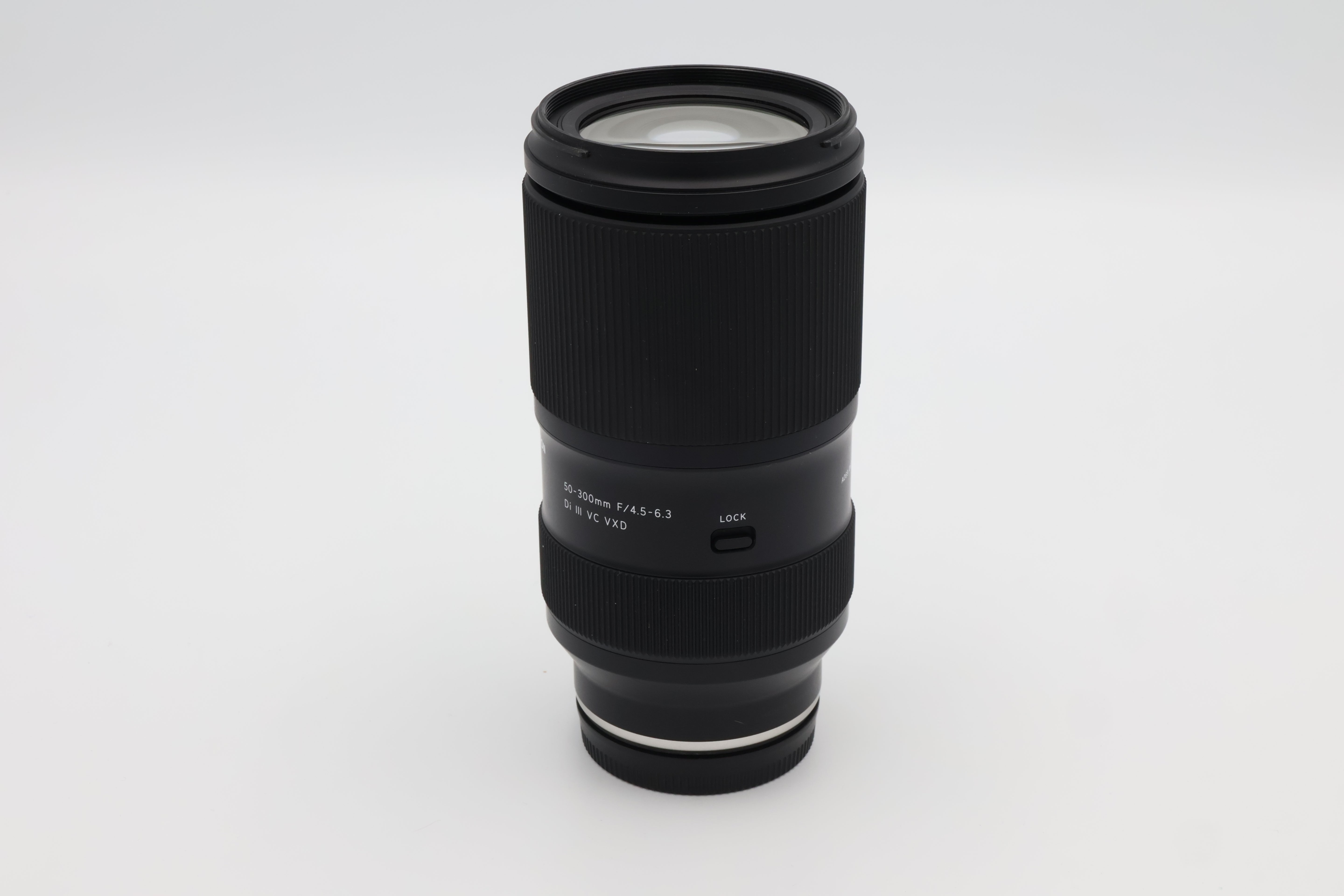 USED Tamron  50-300mm f/4.5-6.3 (002441ACP)