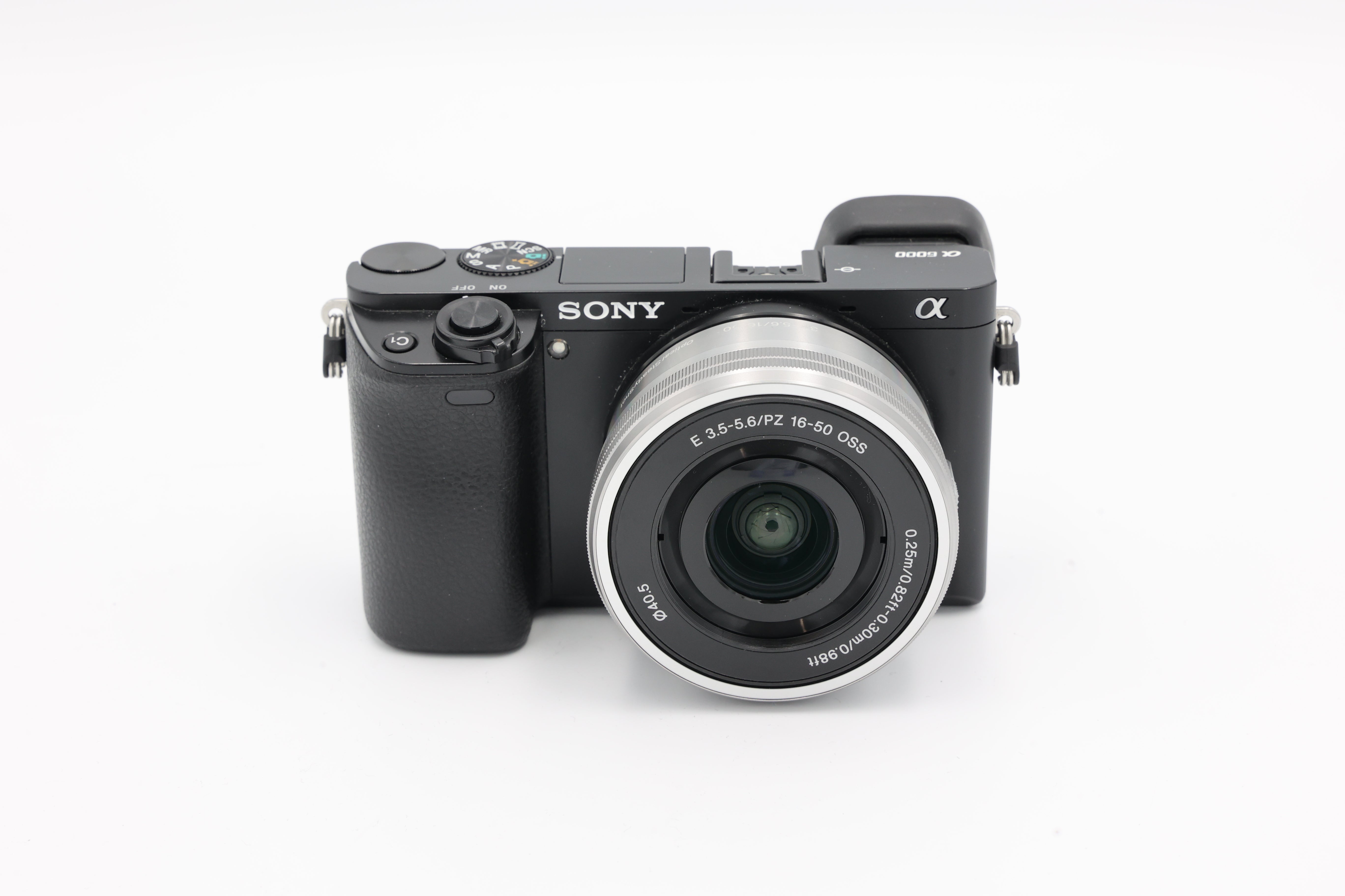 USED Sony A6000 with16-50mm f/3.5-5.6 Lens (#6837499ACP)