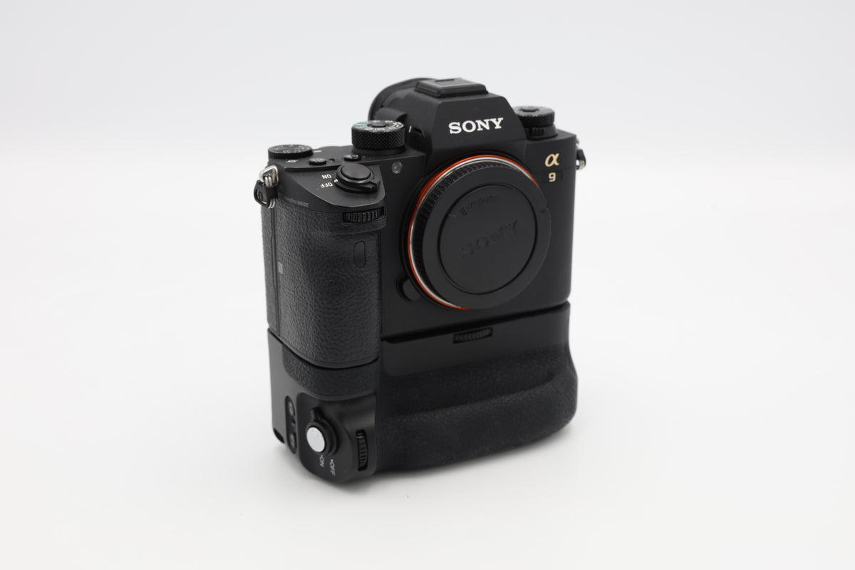 USED Sony A9 Camera Body w/ MEiKE Battery Grip (#3371264ACP)