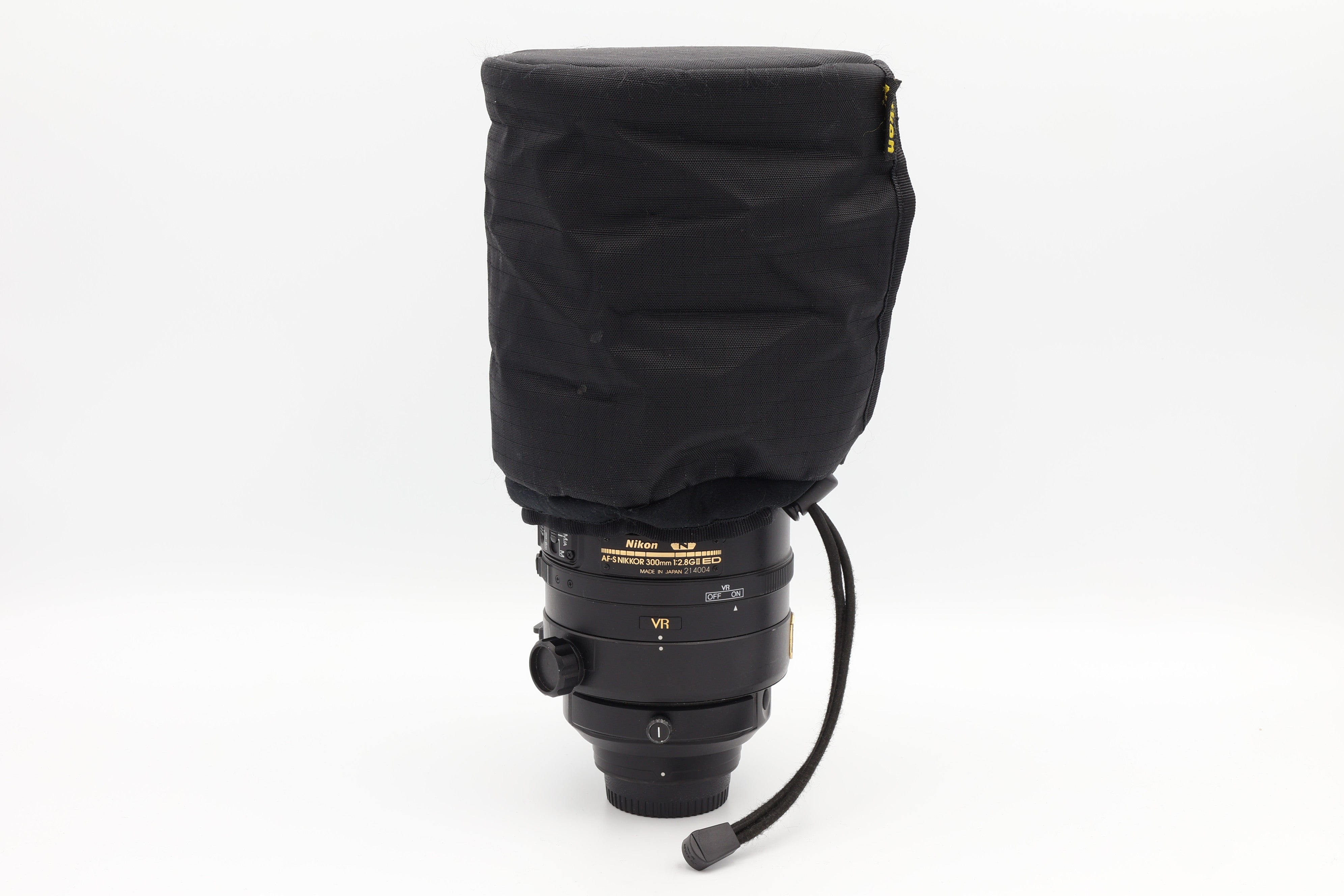 USED Nikon AF-S Nikkor 300mm f/2.8G II ED VR (#214004ACP)