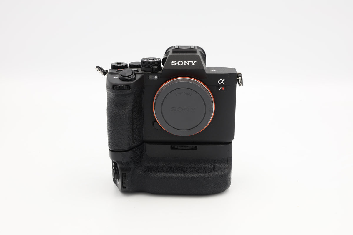 USED Sony A7R V Camera Body w/ Vello Battery Grip (#1360809ACP)