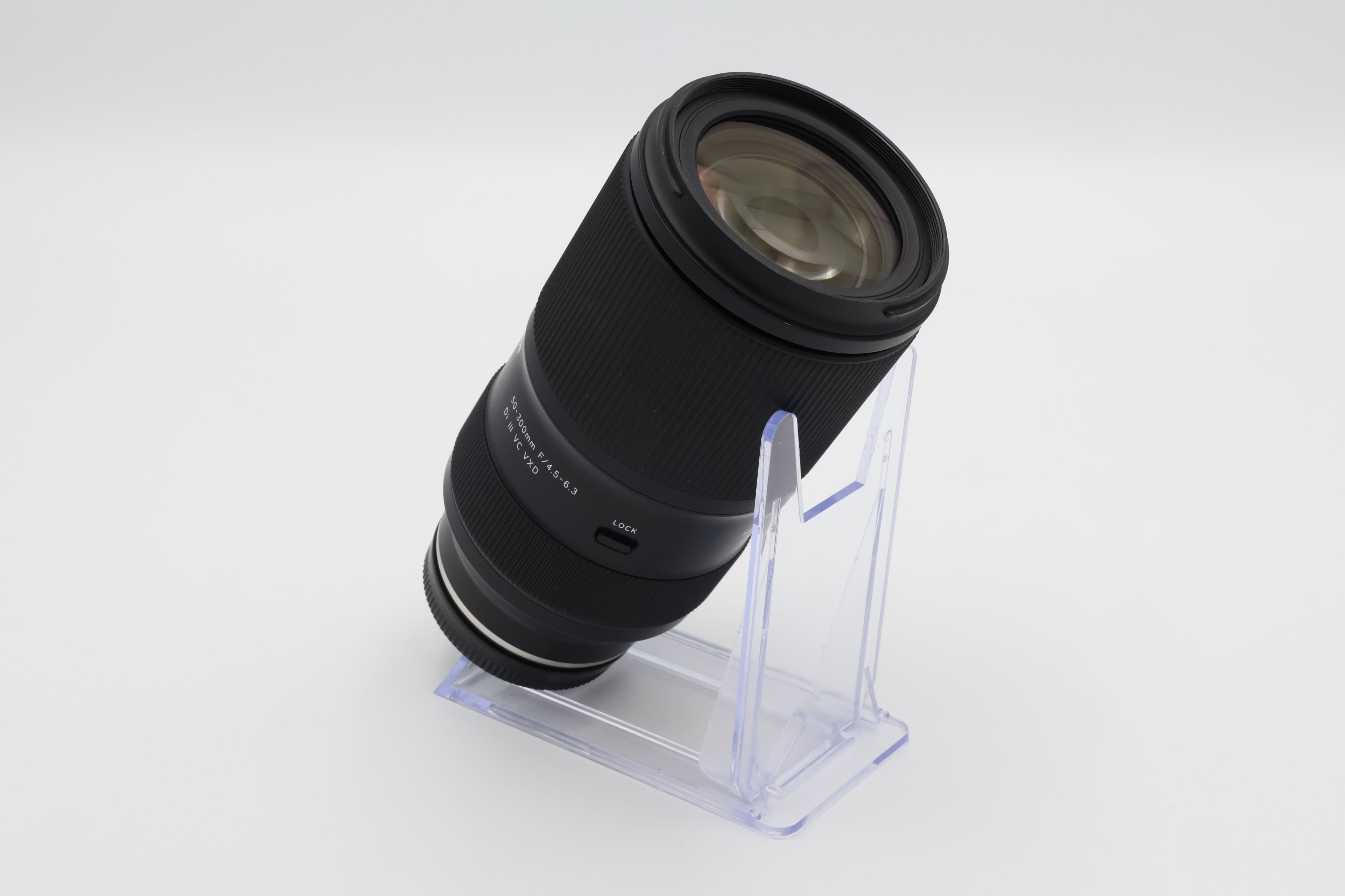 USED Tamron  50-300mm f/4.5-6.3 (002441ACP)