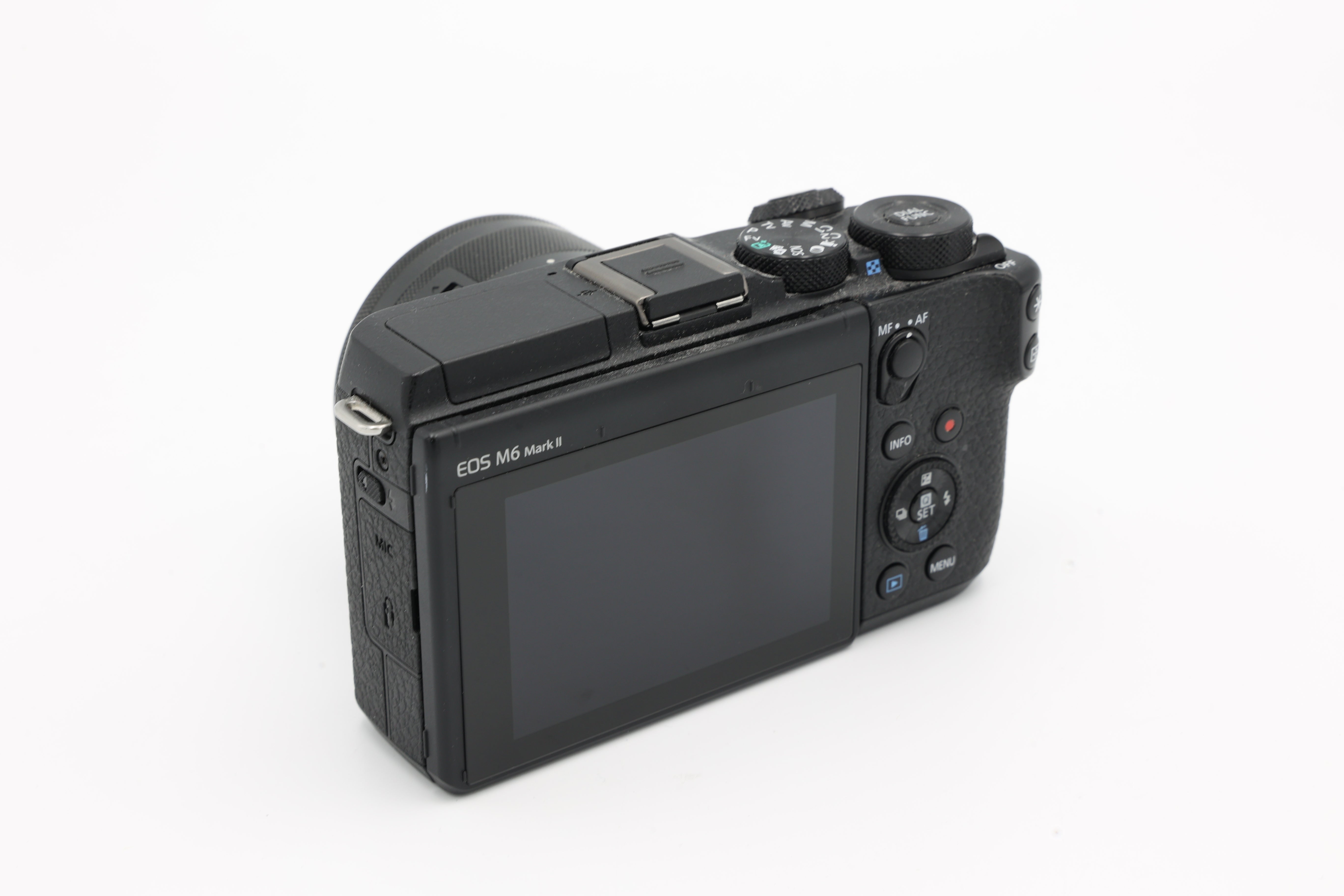 USED Canon EOS M6 Mark II Camera w/ 15-45mm F/3.5-6.3 Lens (#023033000400+843208057864ACP)