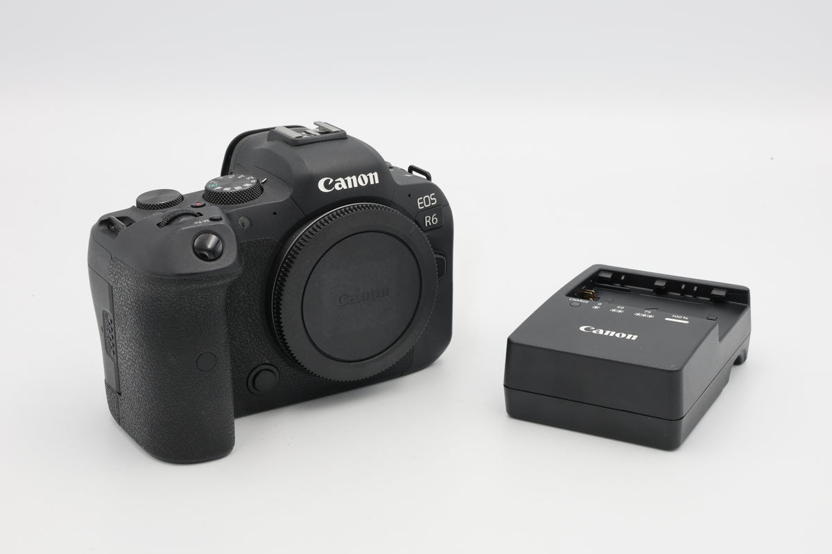 USED Canon EOS R6 Body (#082021003960ACP)