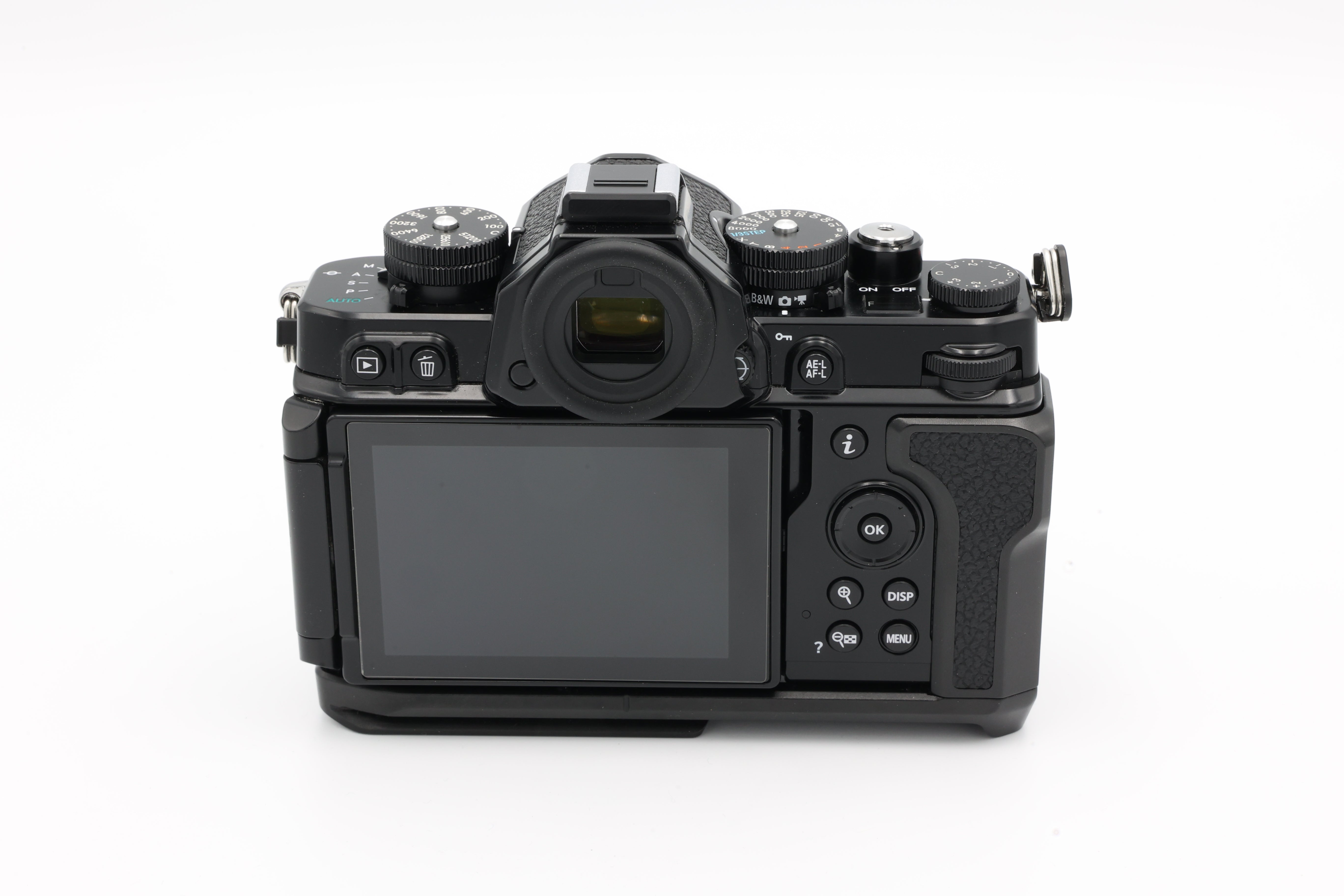 USED Nikon ZF with Z 40mm F/2 SE (#3022045+30066856ACP)
