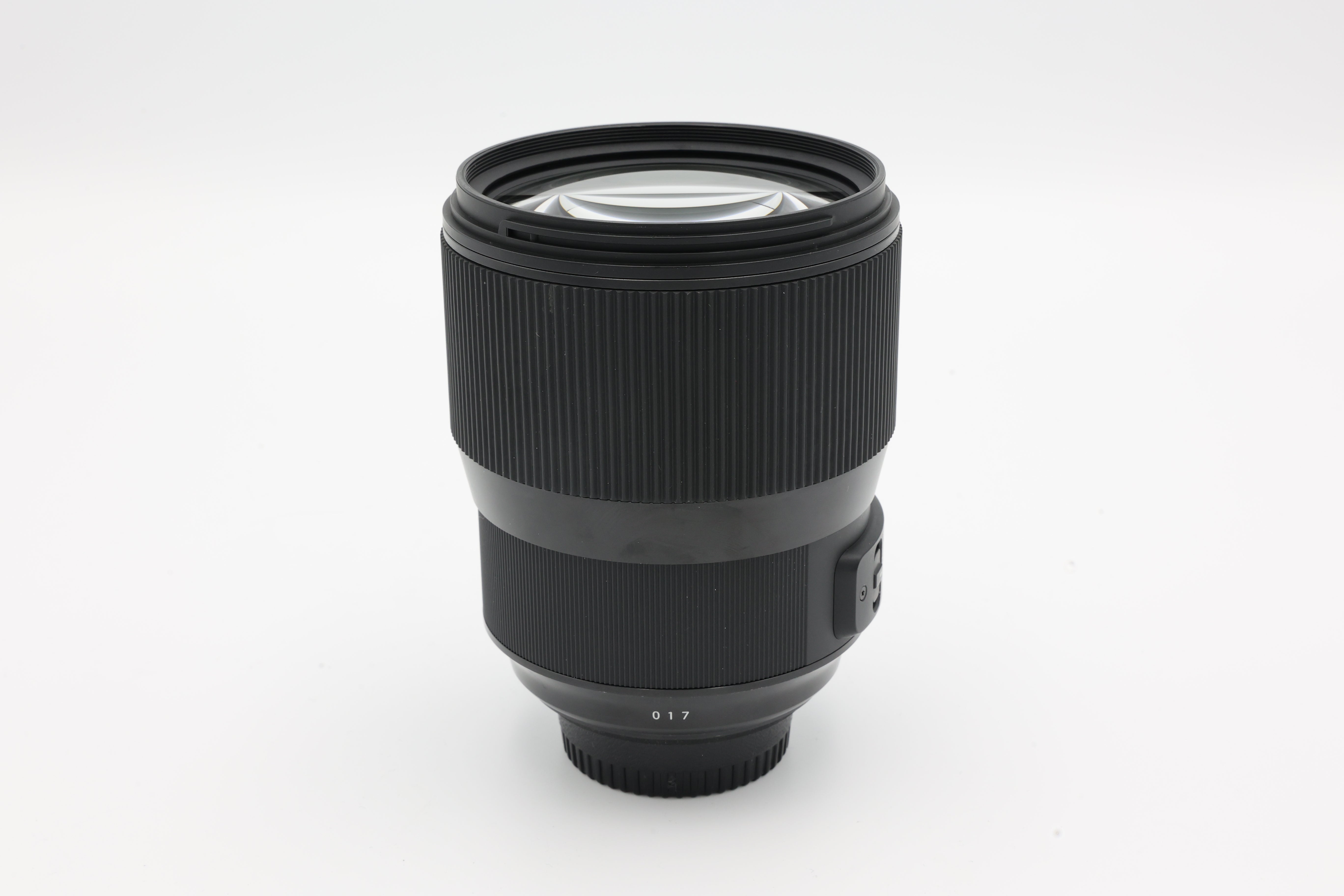 USED Sigma 135mm f/1.8 for Nikon (55496995ACP)
