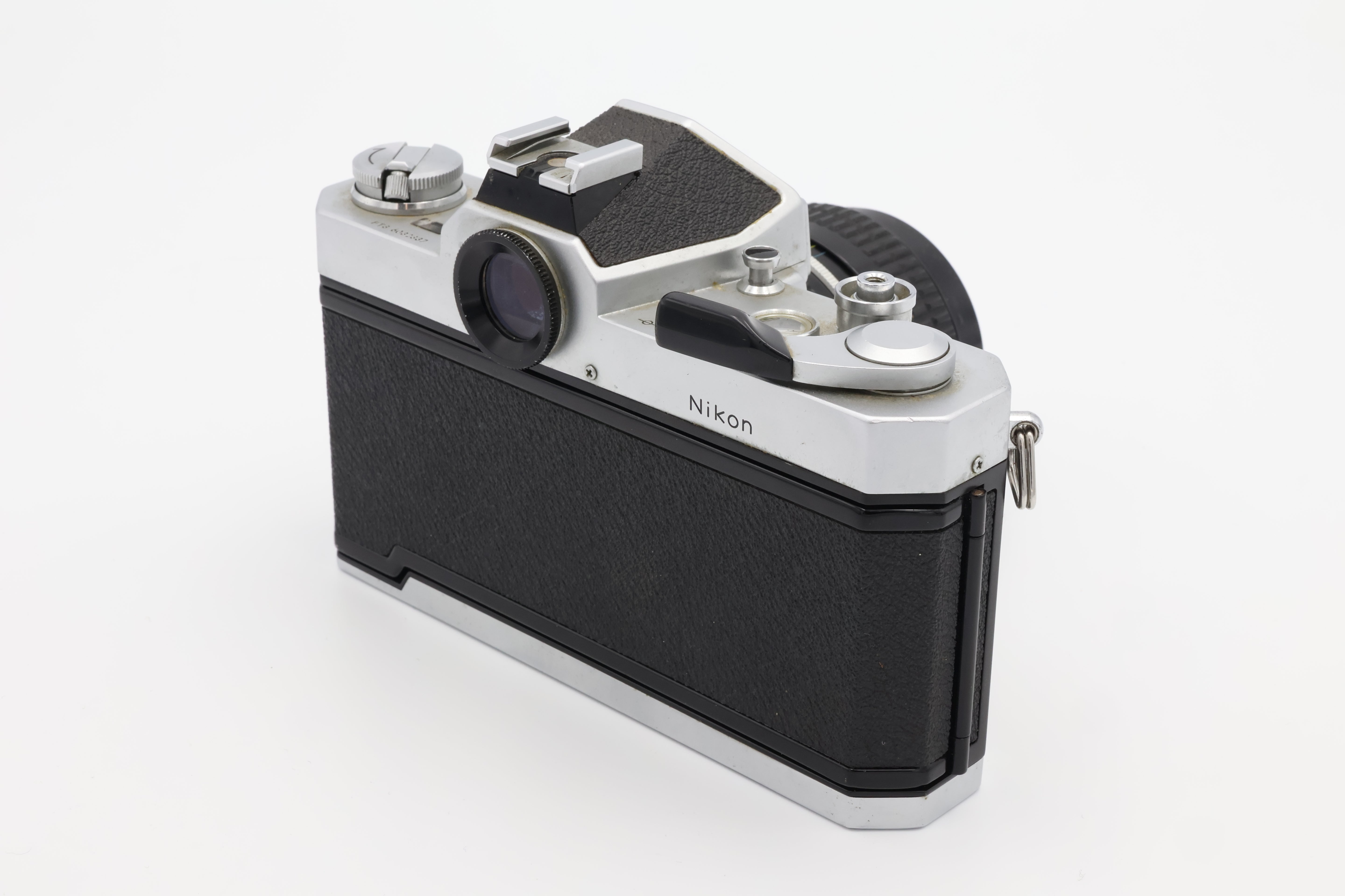 USED Nikon Nikkormat w/ 50mm f/2 Lens