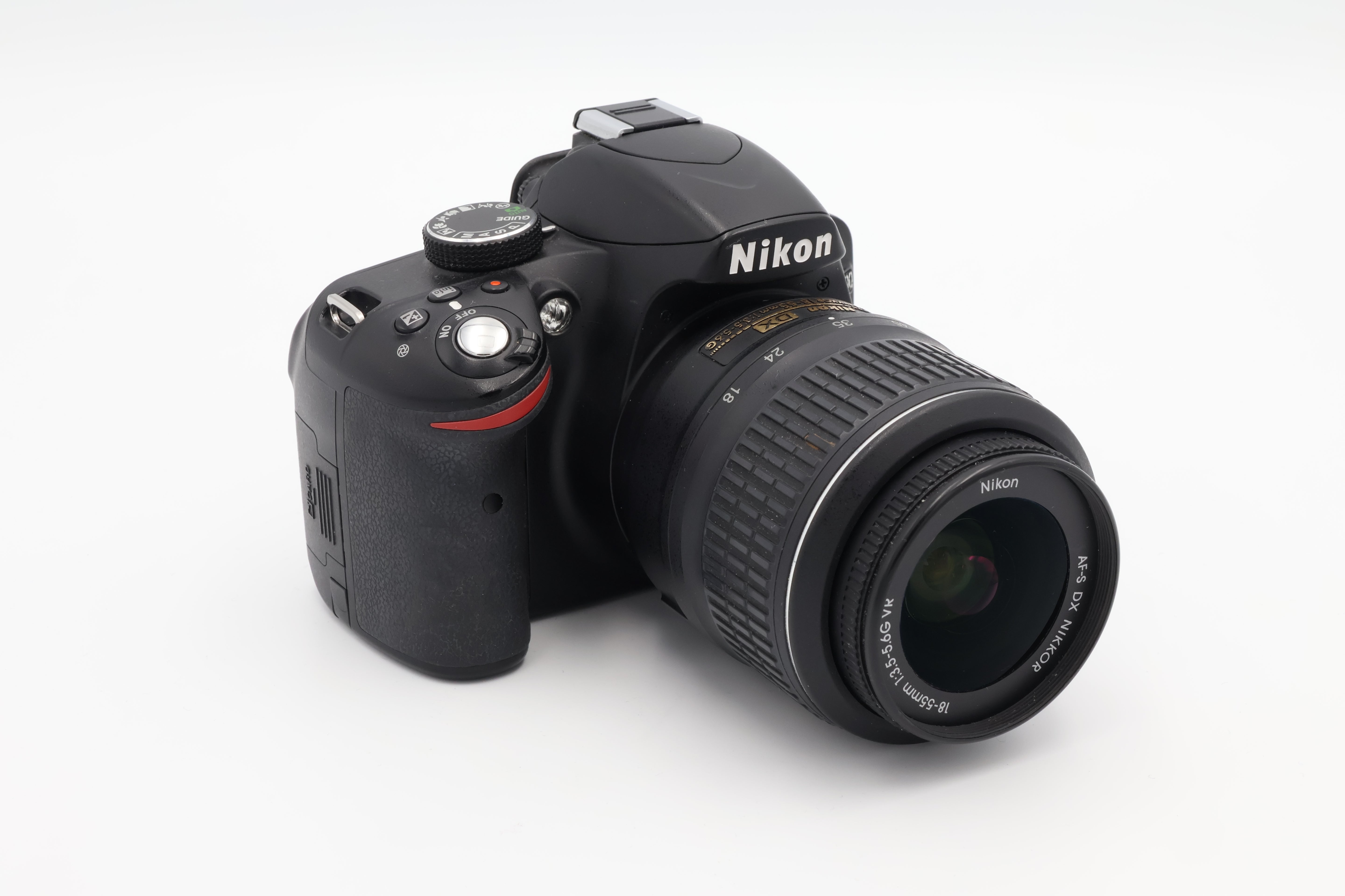 USED Nikon D3200 Camera w/ 18-55mm Lens (# 3018812+18922194ACP)