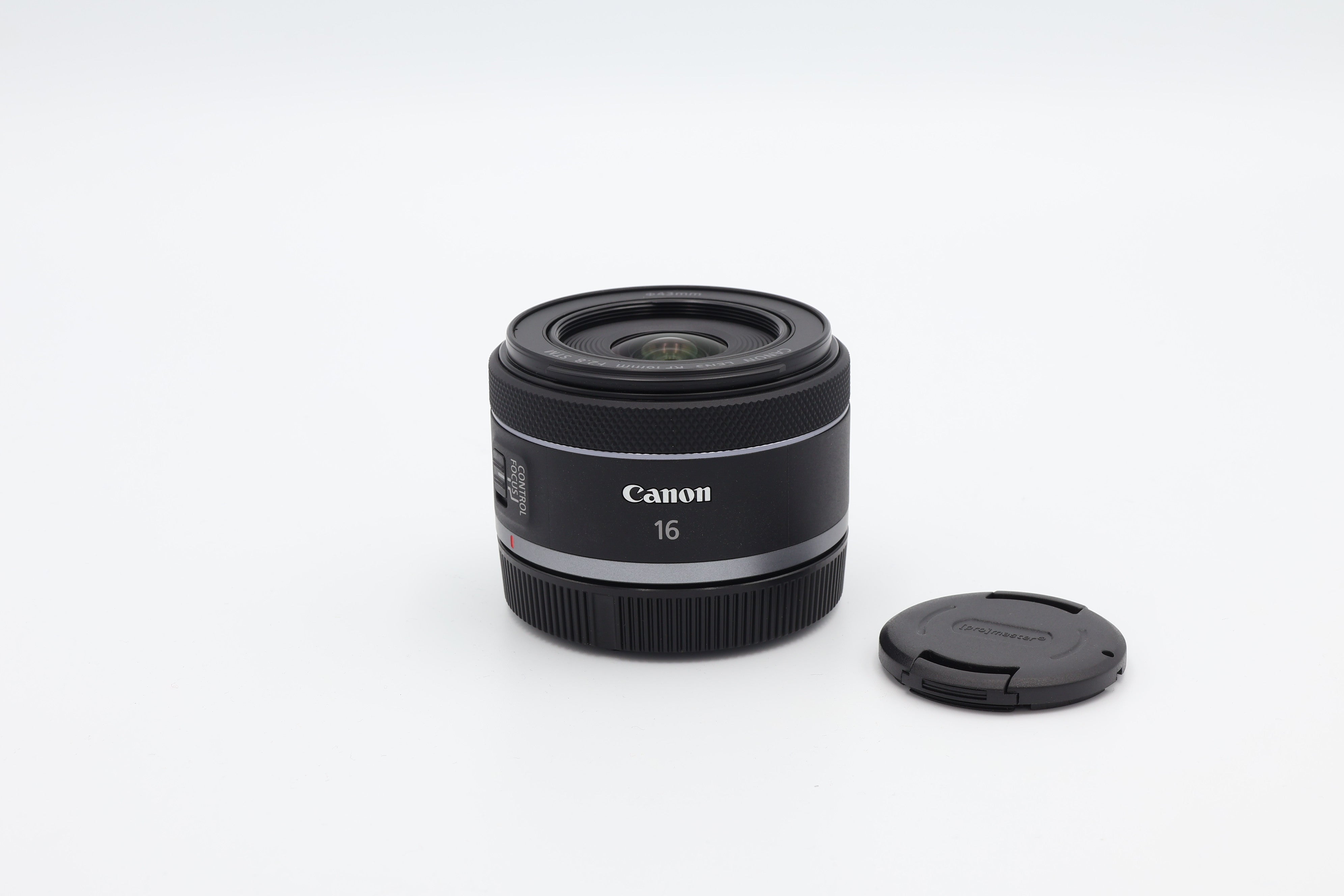 USED Canon RF 16mm f/2.8 STM (3001002995ACP)