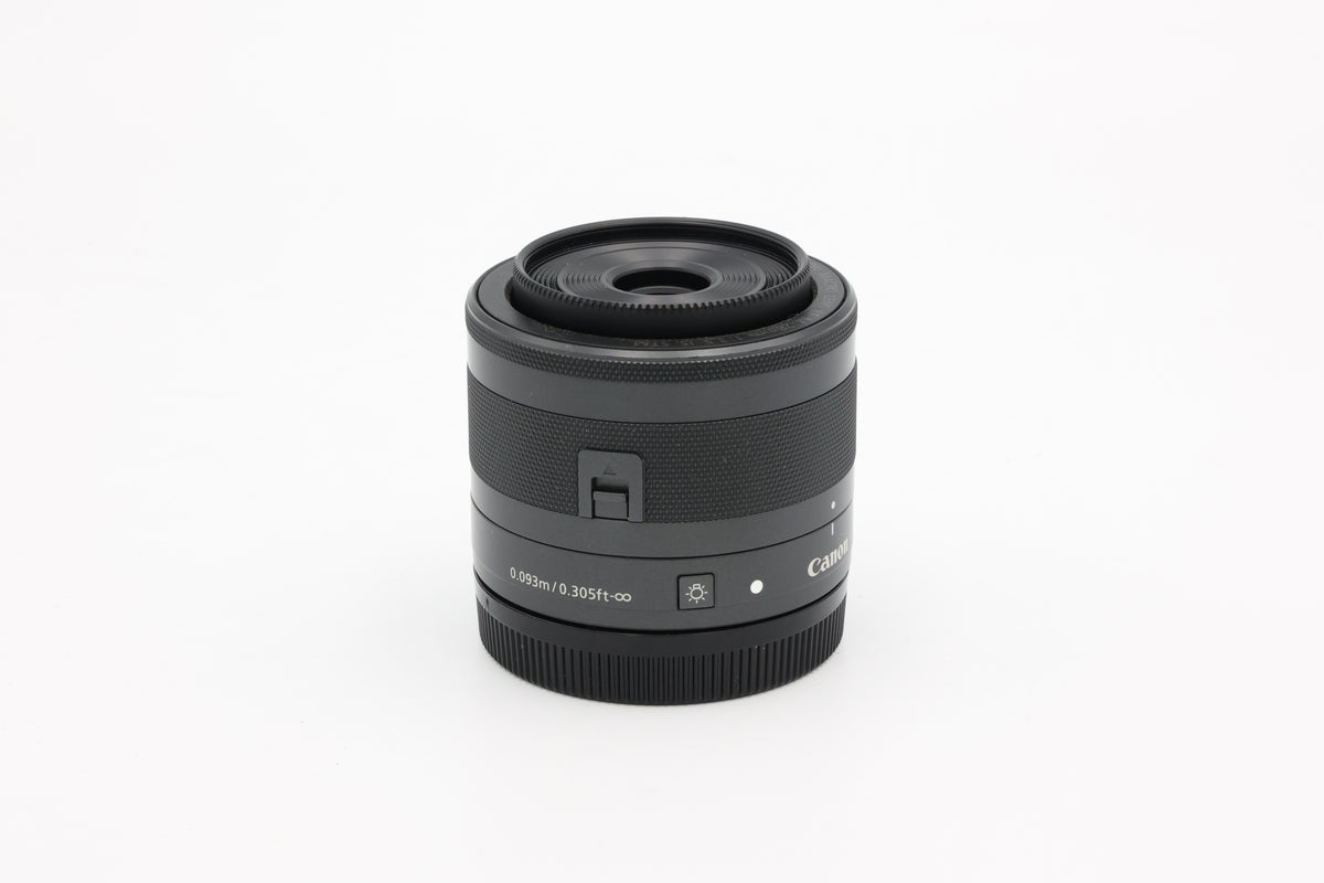 USED Canon 28mm EF-M  f/3.5 IS STM(940212000846ACP)