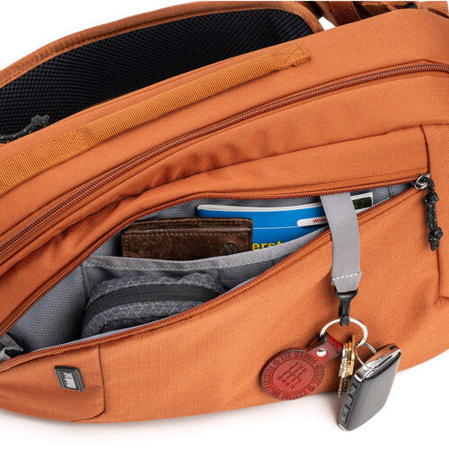 Think Tank Photo TurnStyle Sling Urban Rust 5L