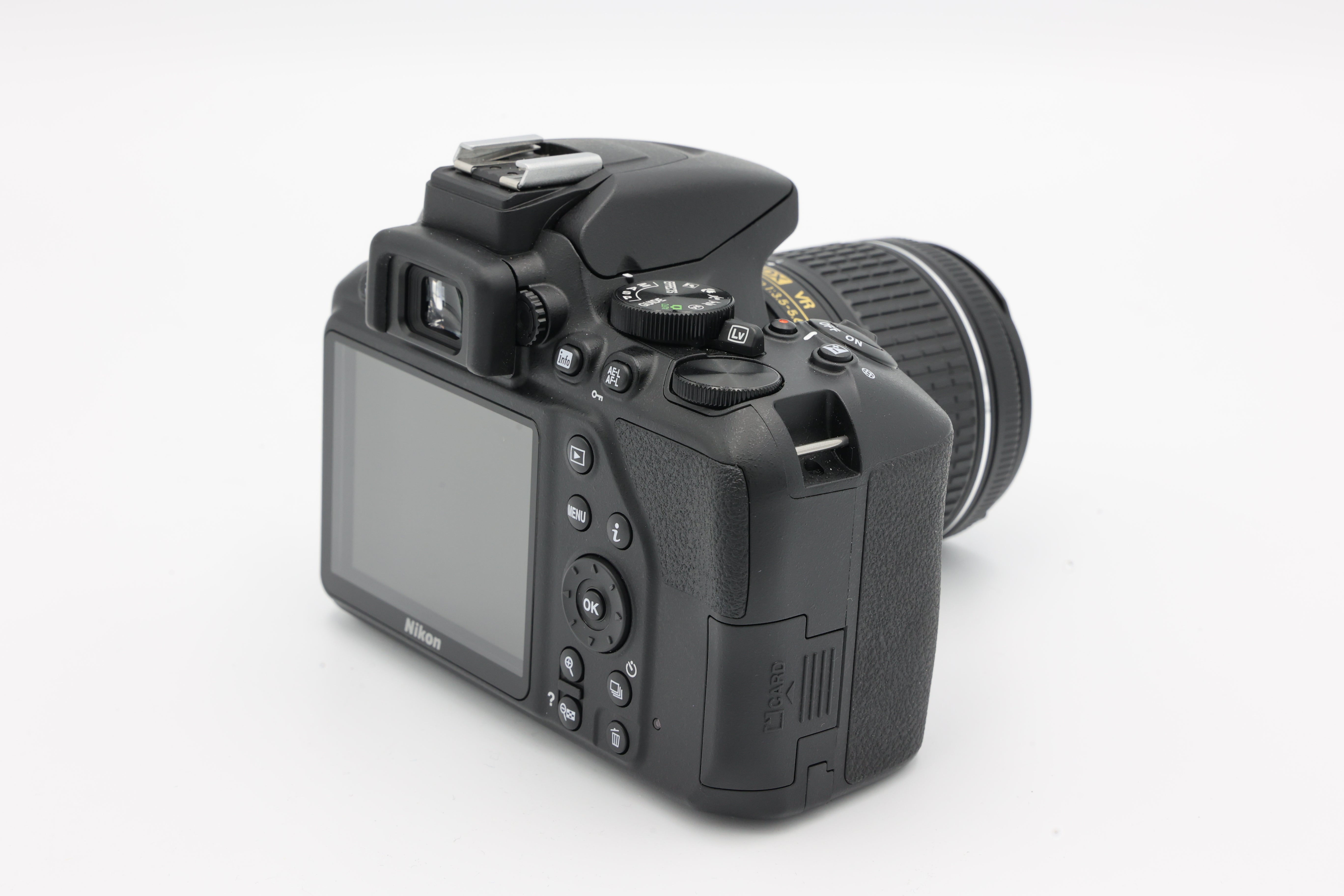 USED Nikon D3500 w/18-55mm (3310061ACP)