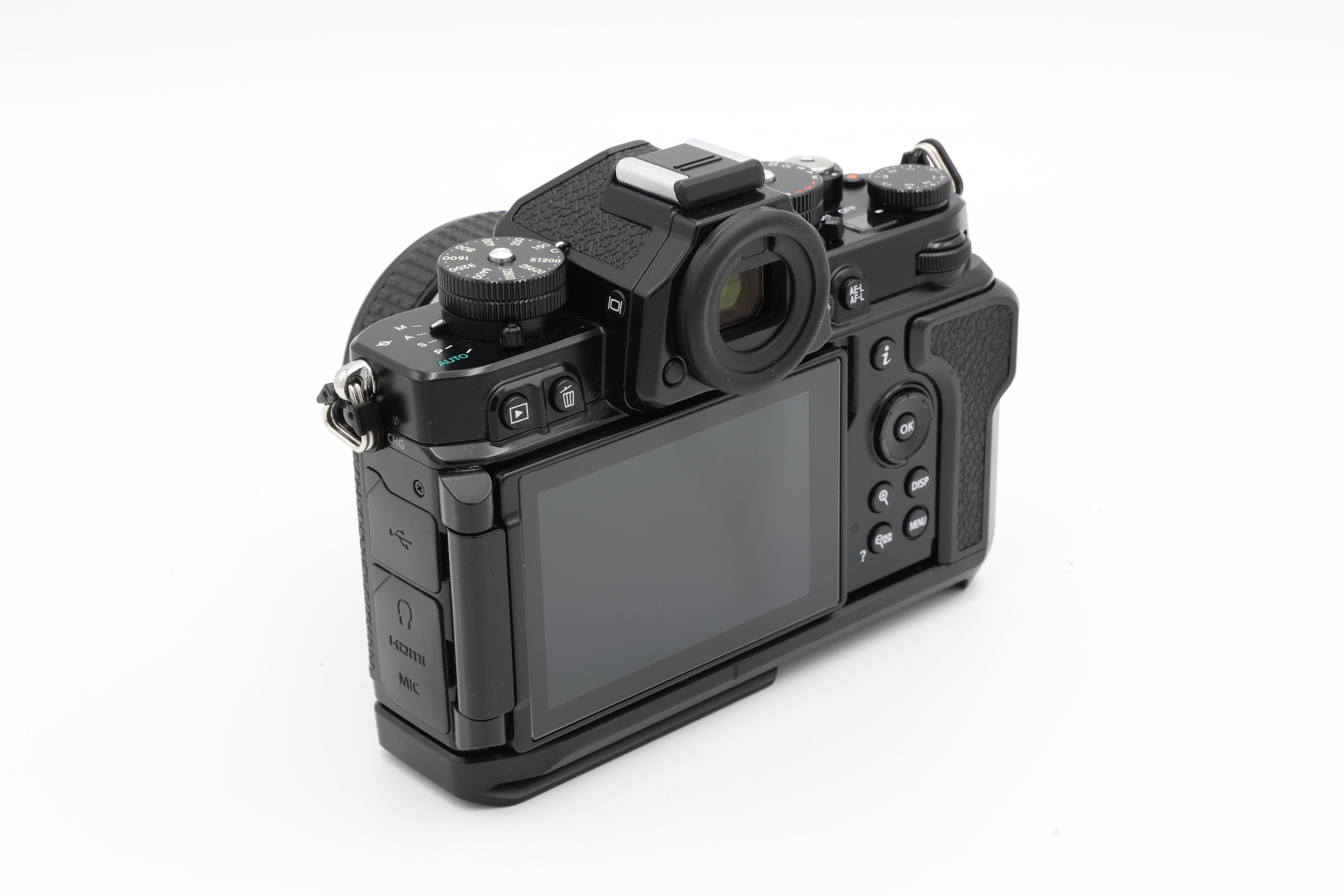 USED Nikon ZF with Z 40mm F/2 SE (#3022045+30066856ACP)