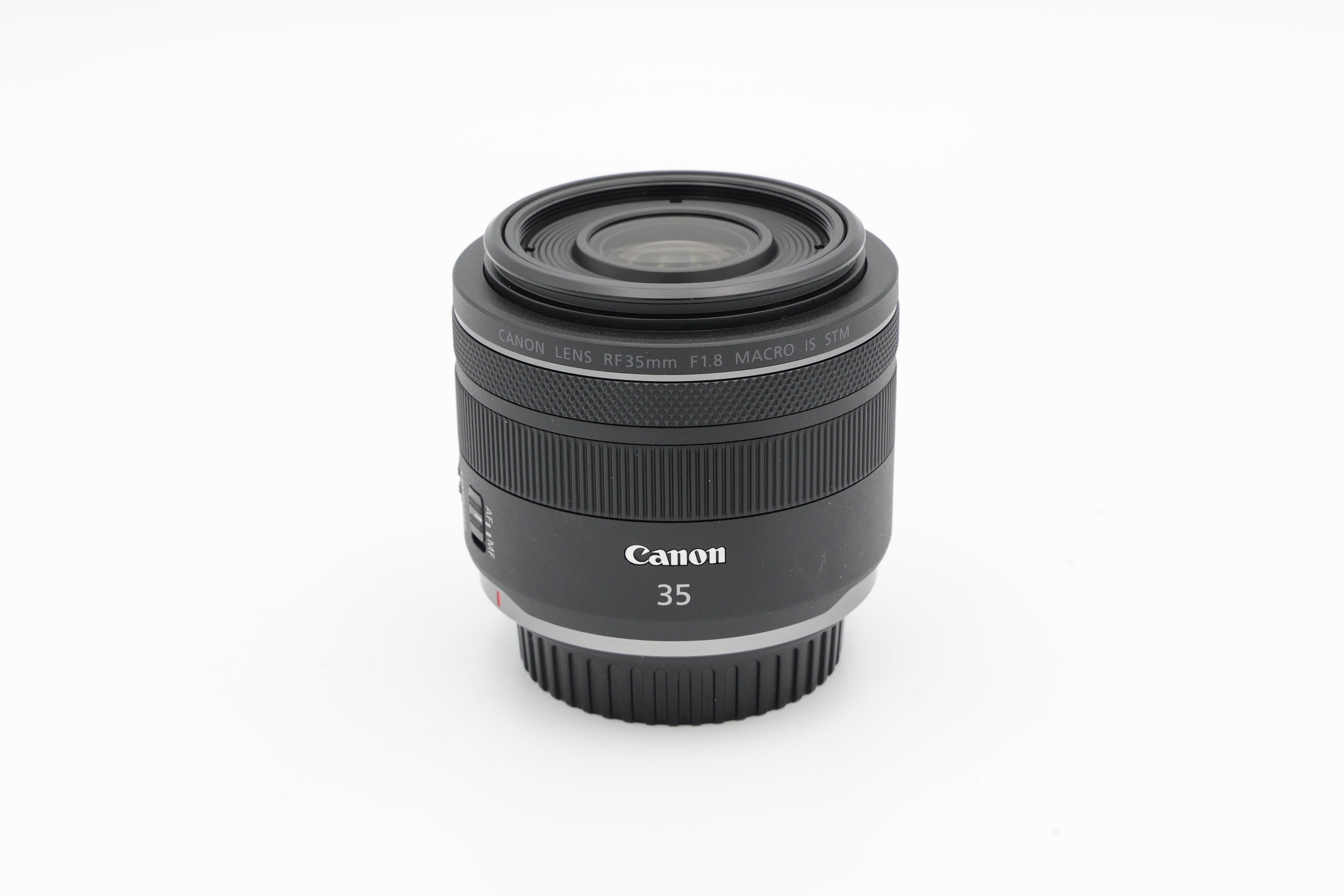 USED Canon RF 35mm f/1.8 (393002212ACP)