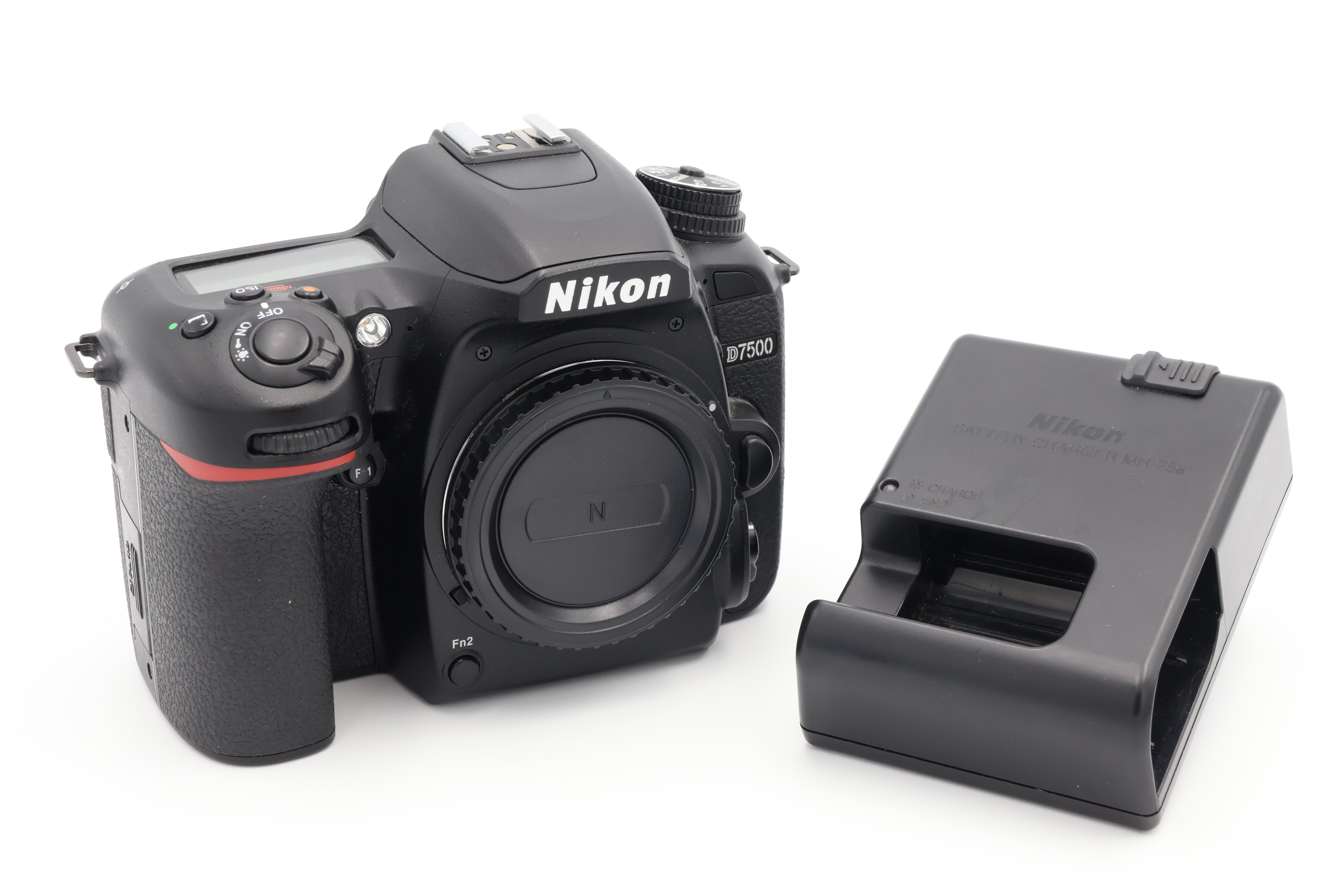 USED Nikon D7500 (3045266ACP)