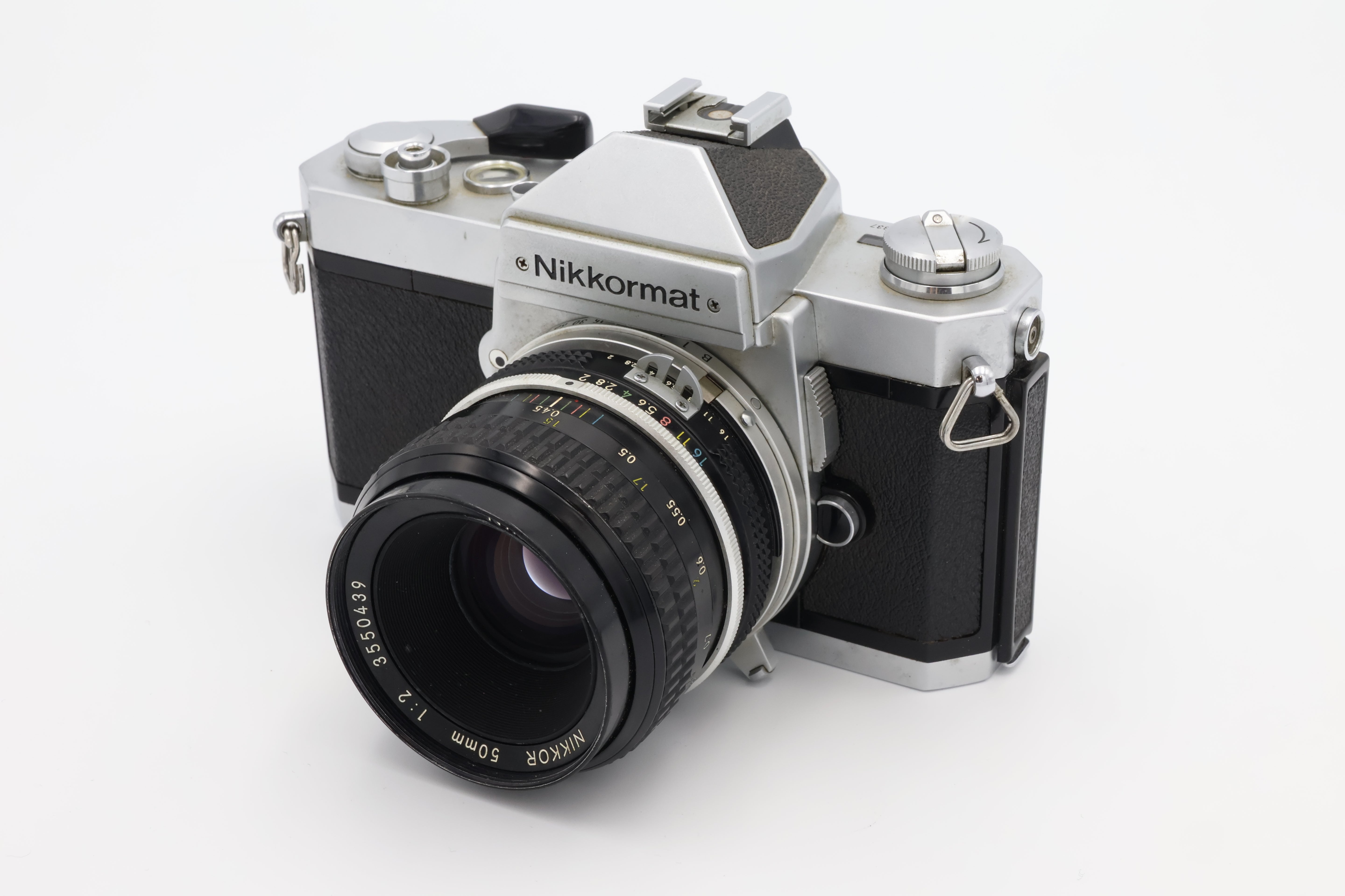 USED Nikon Nikkormat w/ 50mm f/2 Lens