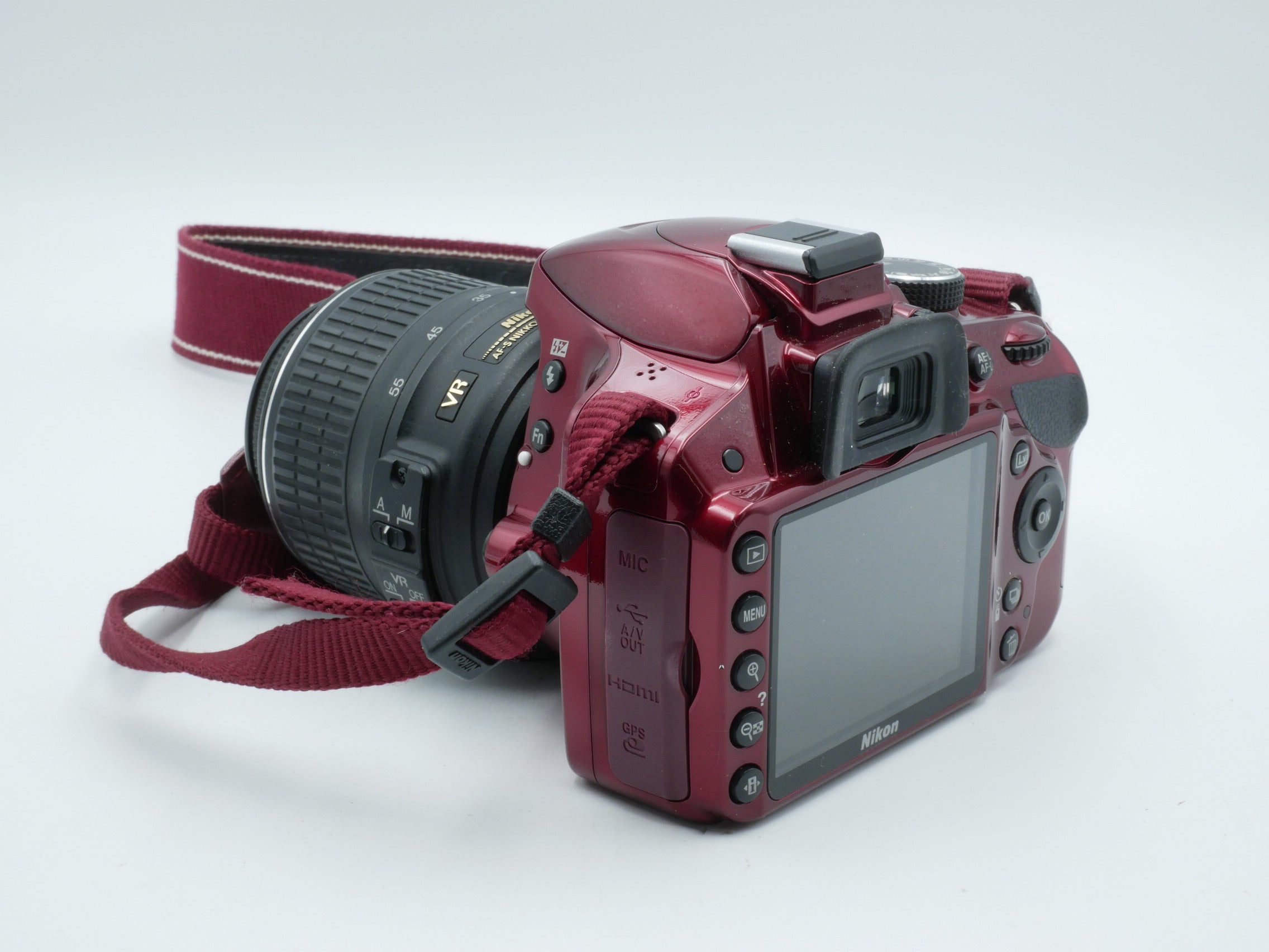 USED Nikon D3200 with 18-55mm (3422886WW)