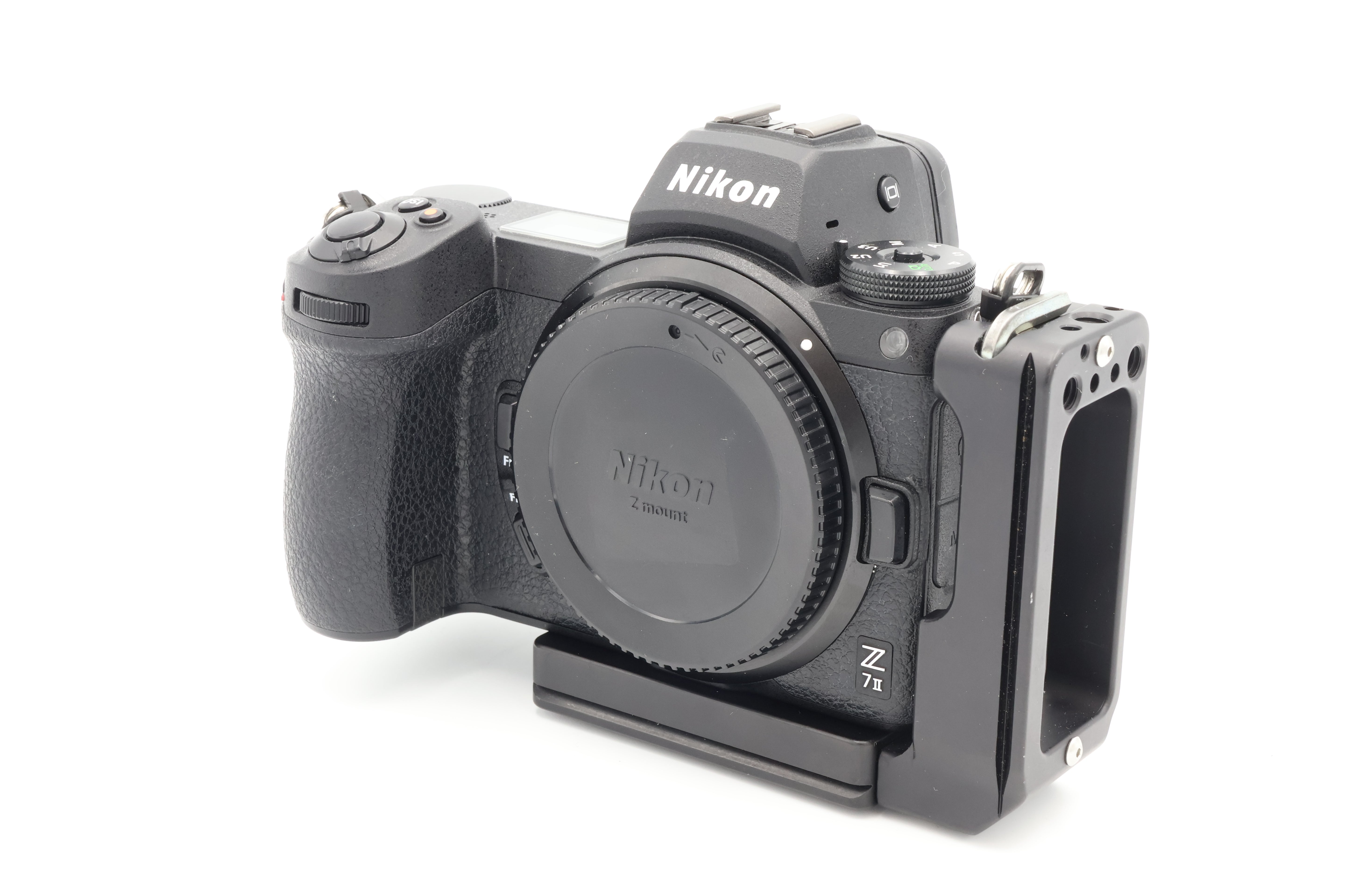 USED Nikon Z7 II w/ ProMediaGear L-Bracket (#3033038ACP)