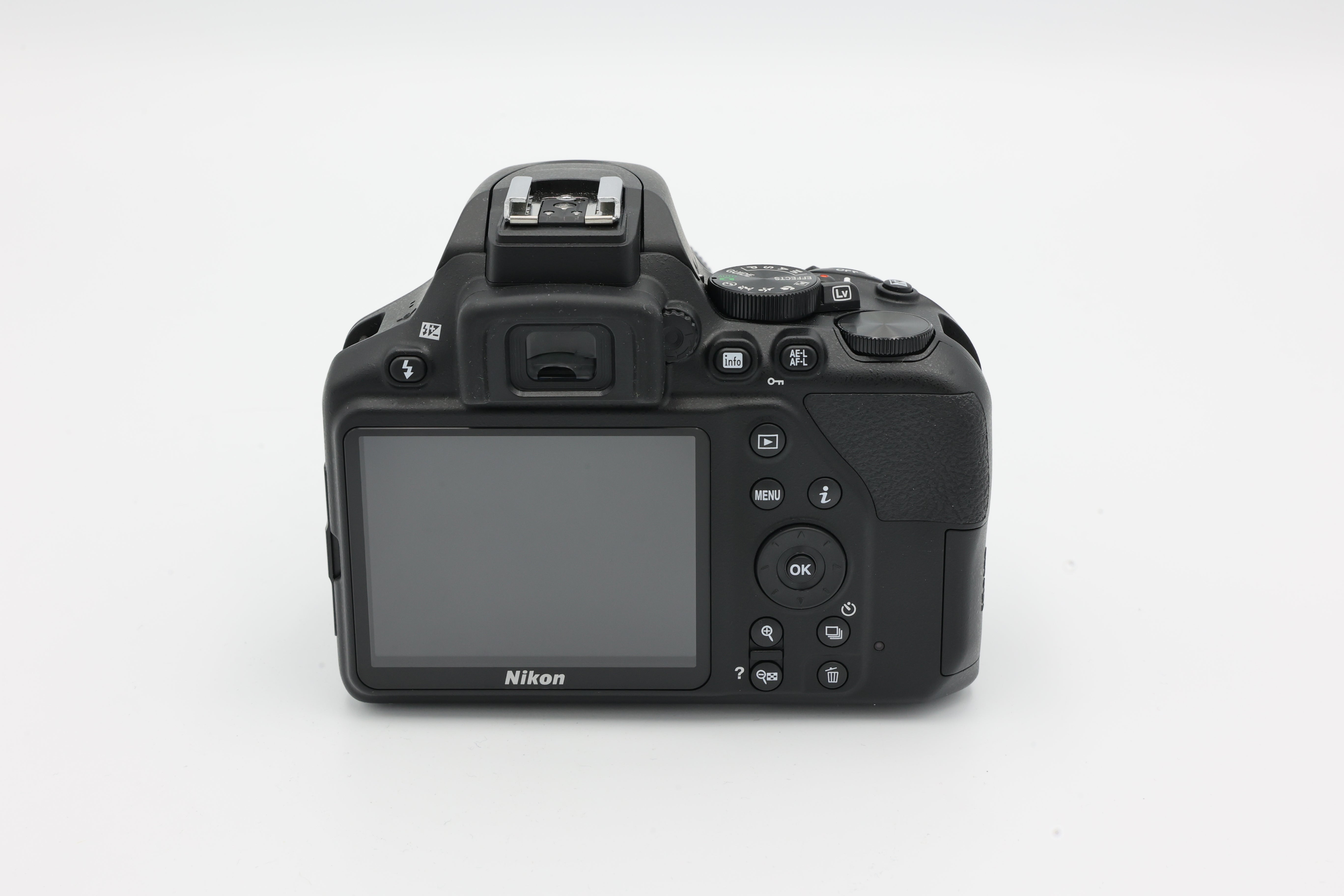 USED Nikon D3500 w/ 18-55mm (#3132664ACP)