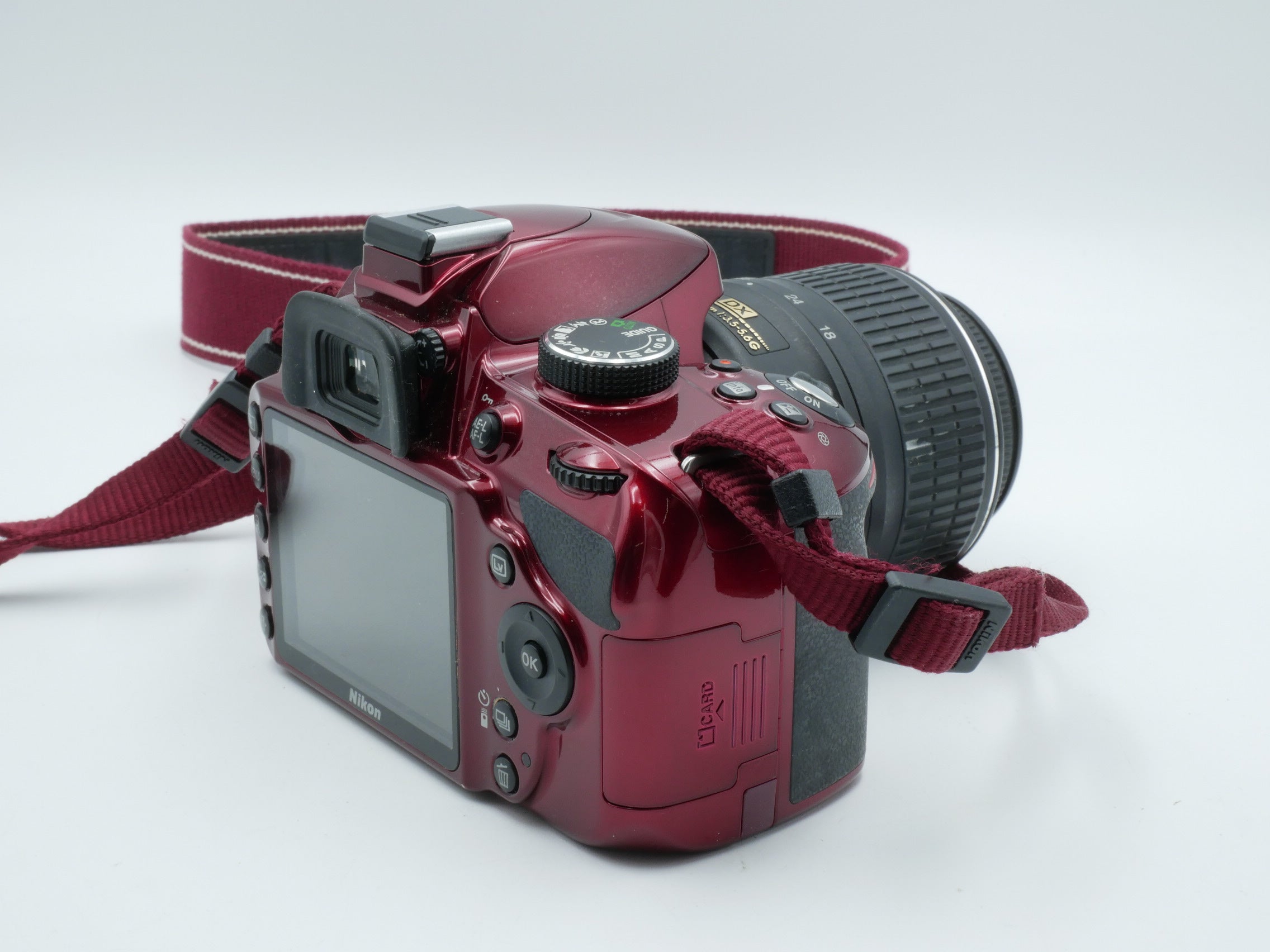 USED Nikon D3200 with 18-55mm (3422886WW)