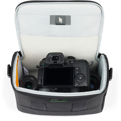 Lowepro Adventura III Shoulder Bag - Thumbnail 2