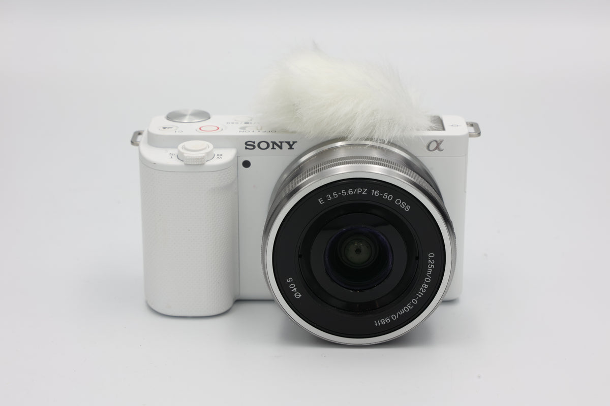 USED Sony ZV-E10 White w/ 16-50mm PZ OSS Lens (#6226182+1861292CACP)