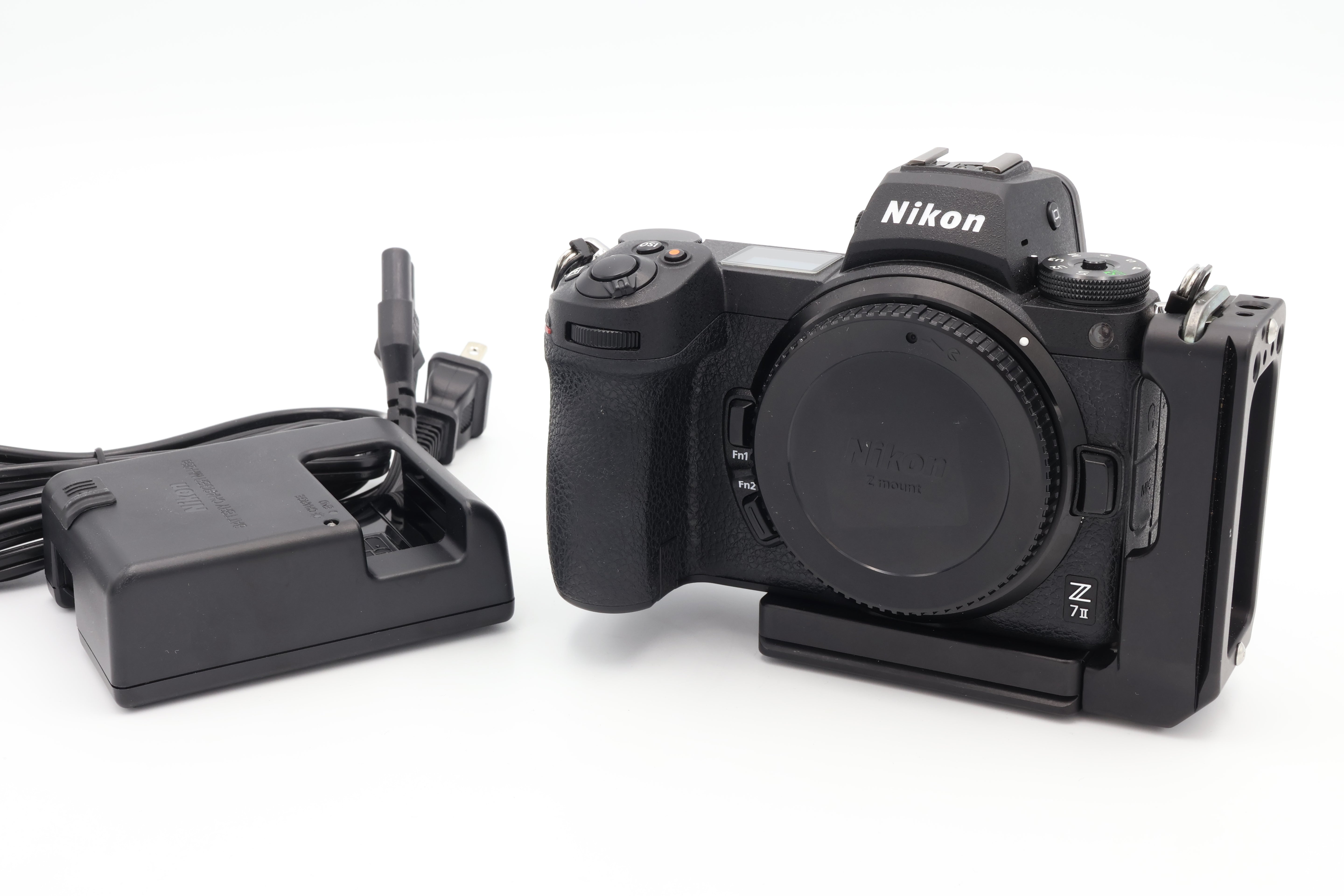 USED Nikon Z7 II w/ ProMediaGear L-Bracket (#3033038ACP)