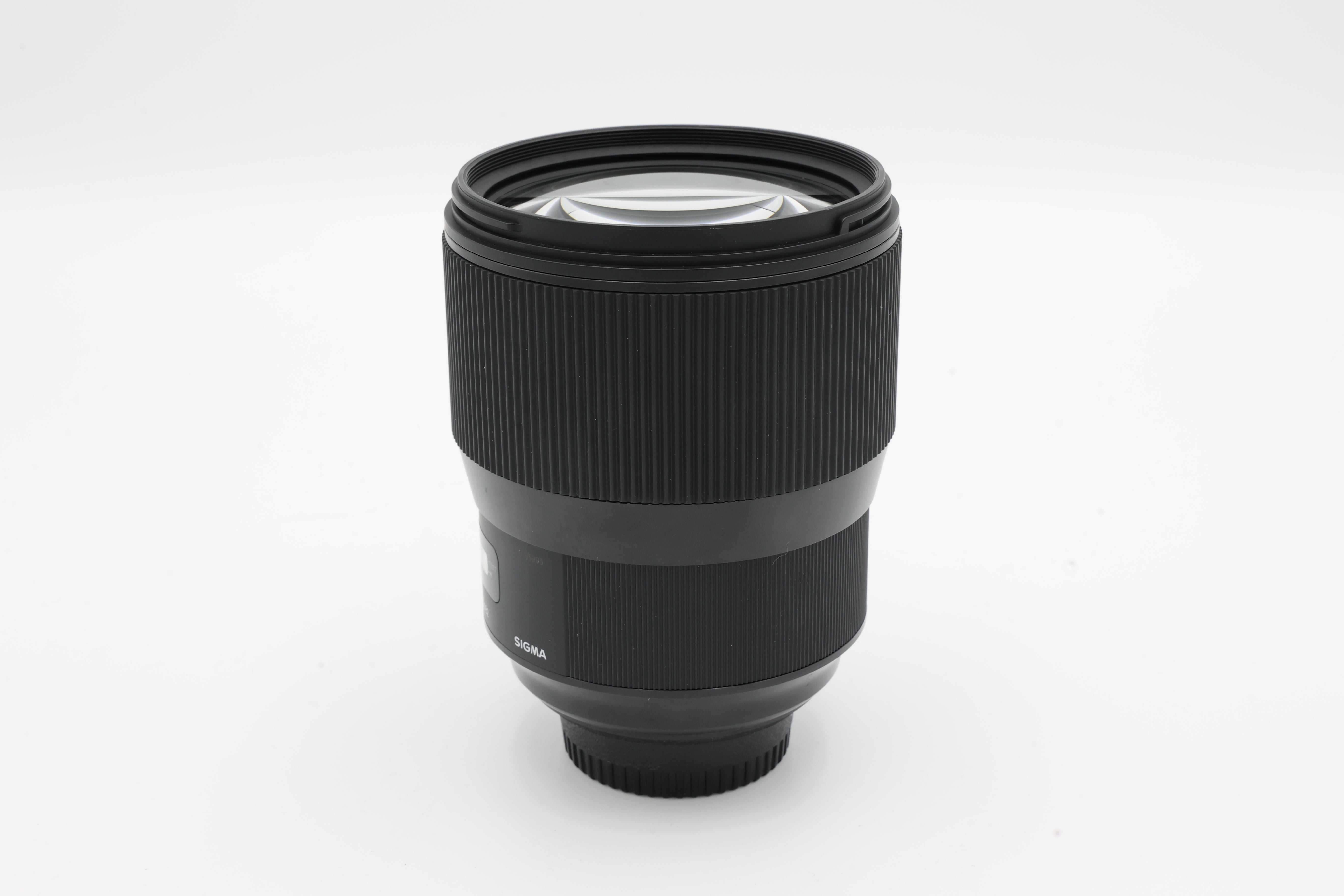 USED Sigma 135mm f/1.8 for Nikon (55496995ACP)