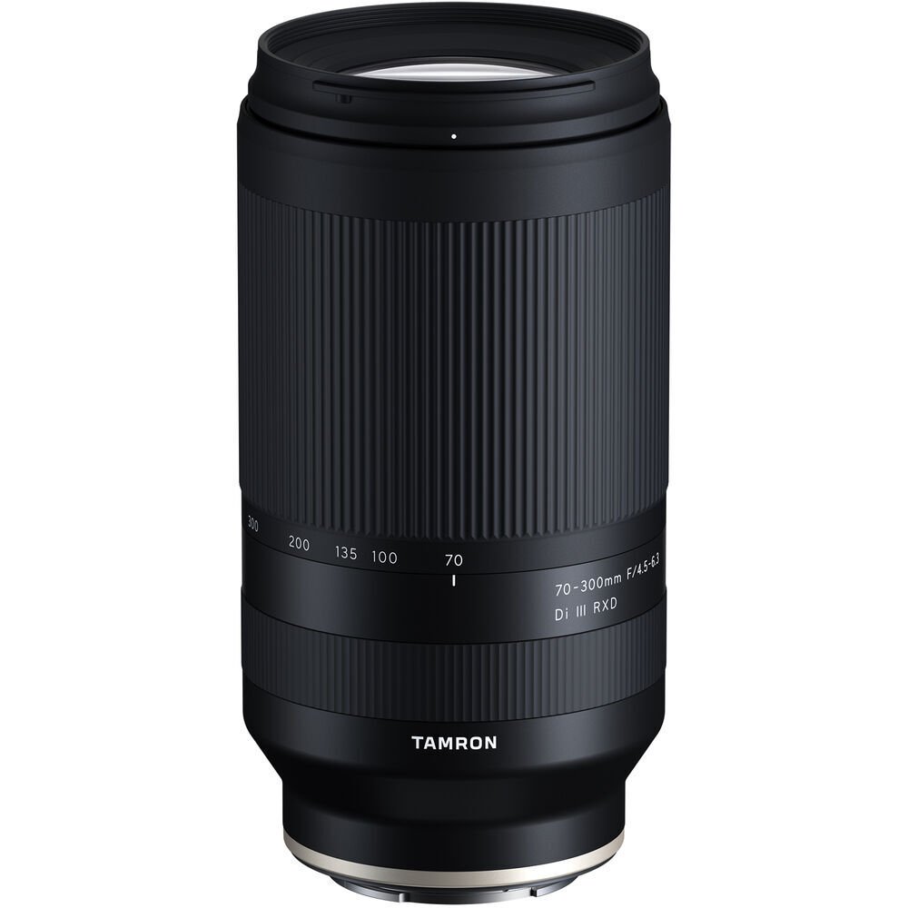 Tamron 70-300mm f/4.5-6.3 Di III RXD Lens