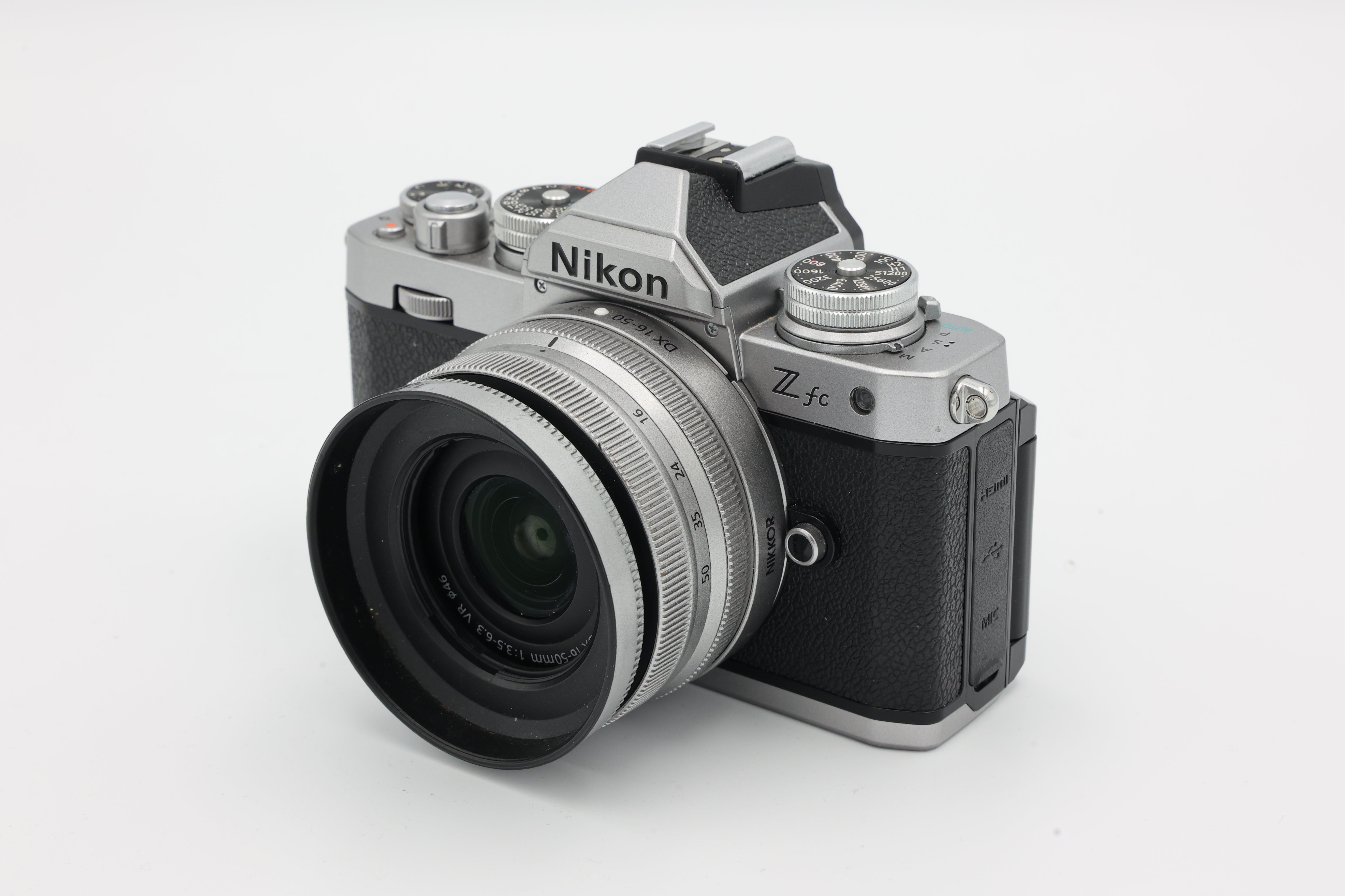 USED Nikon ZFC w/18-50 f3.5-6.3 (3028002+300095450ACP)
