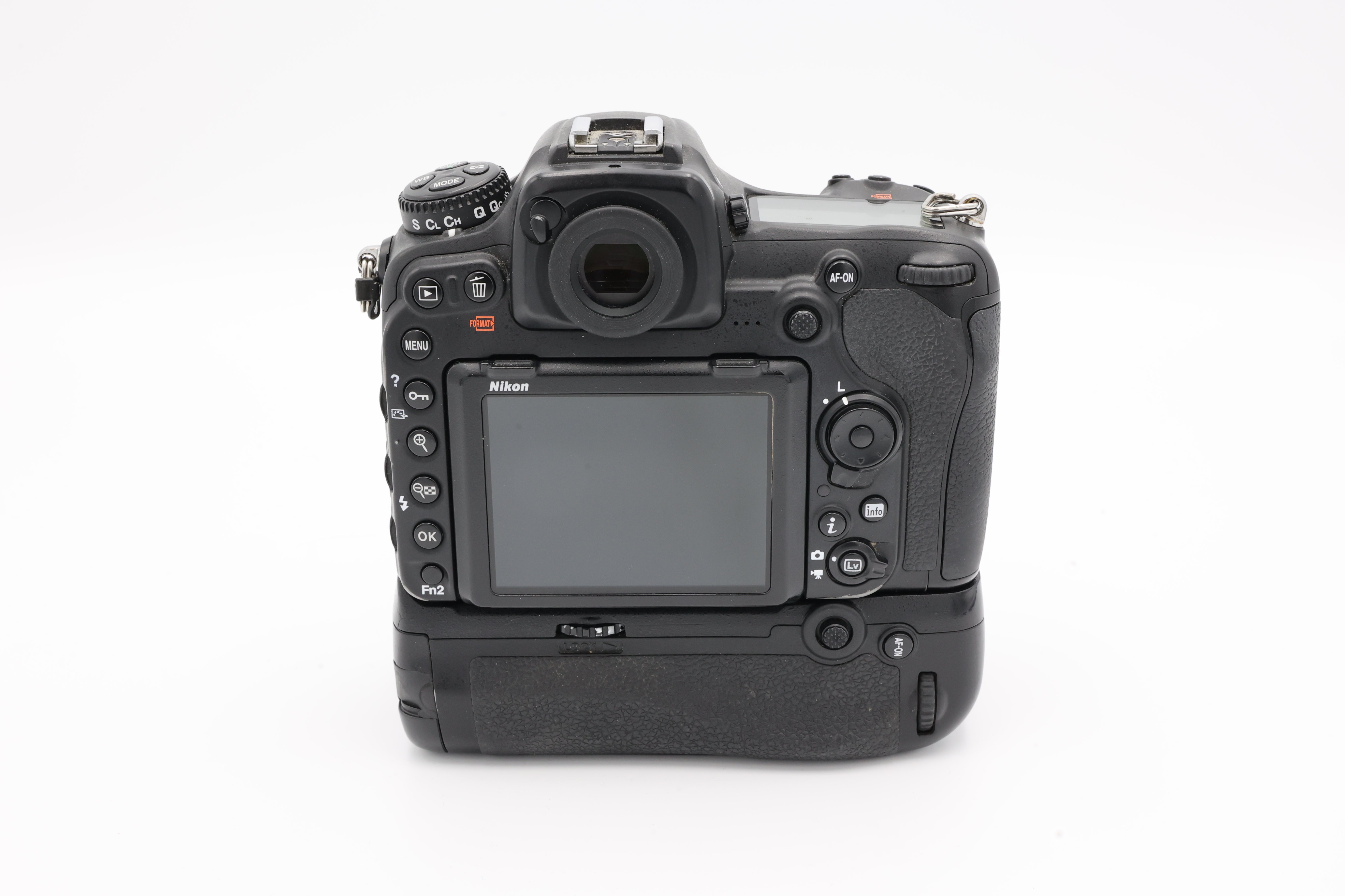 USED Nikon D500 Body w/Grip (3018014ACP)